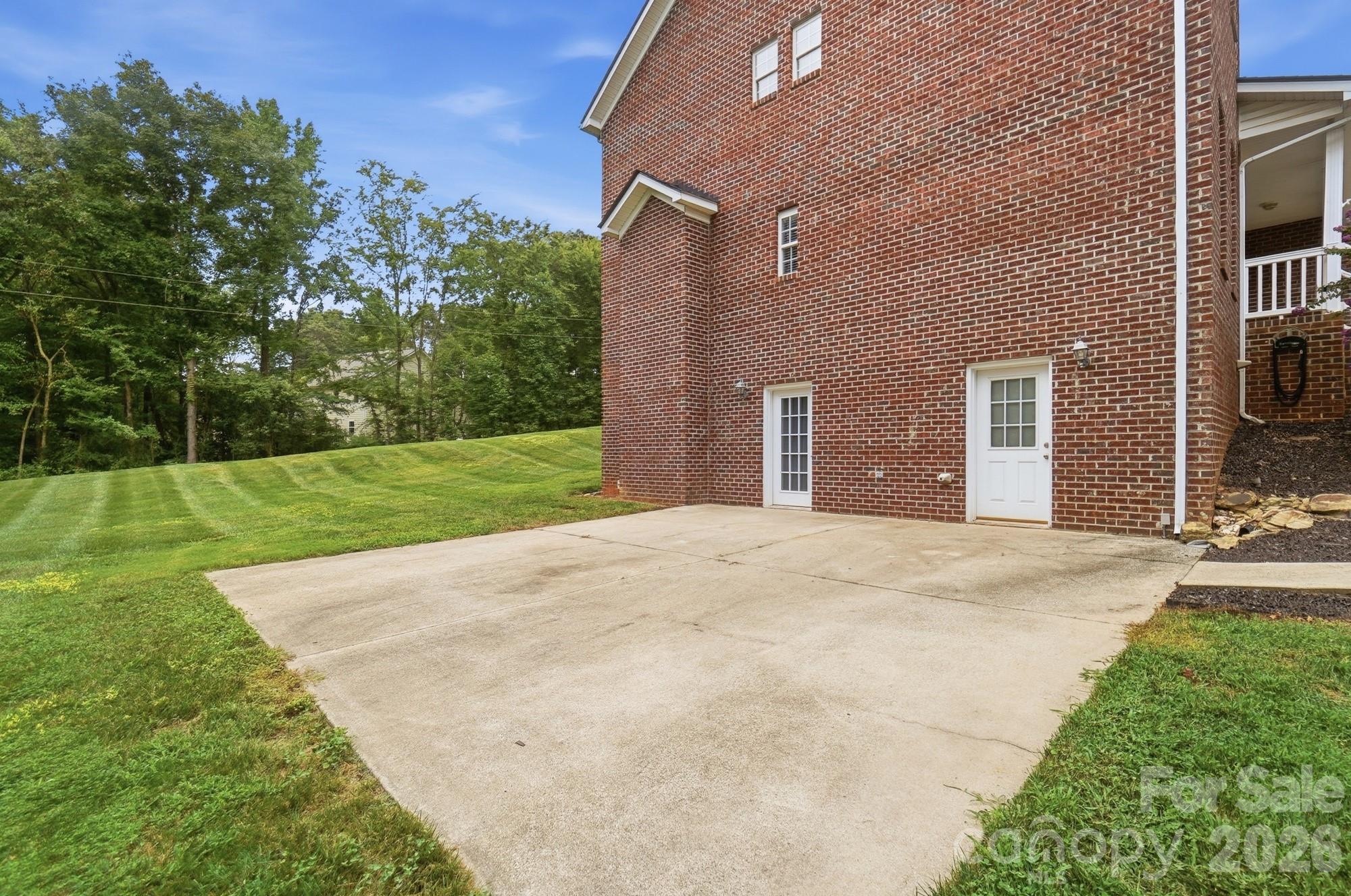 5616 Polk Mountain Drive — Marshville