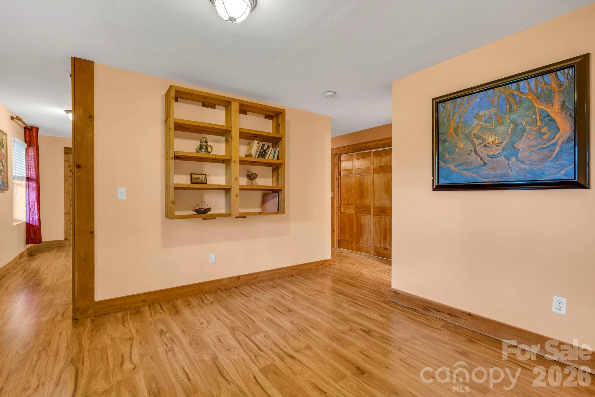 525 Schoolhouse Ridge — Boone
