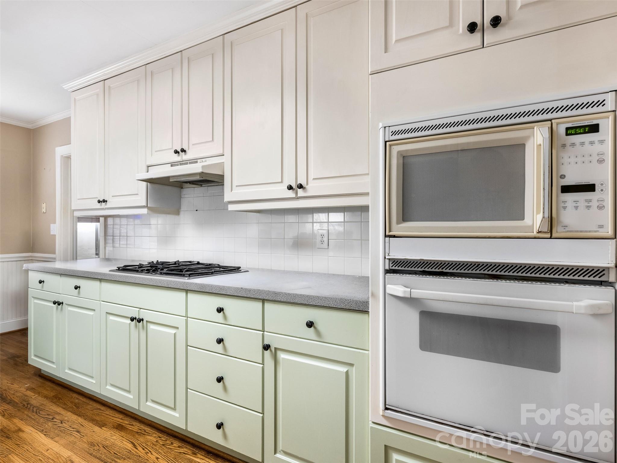 646 Marsh Road — Charlotte