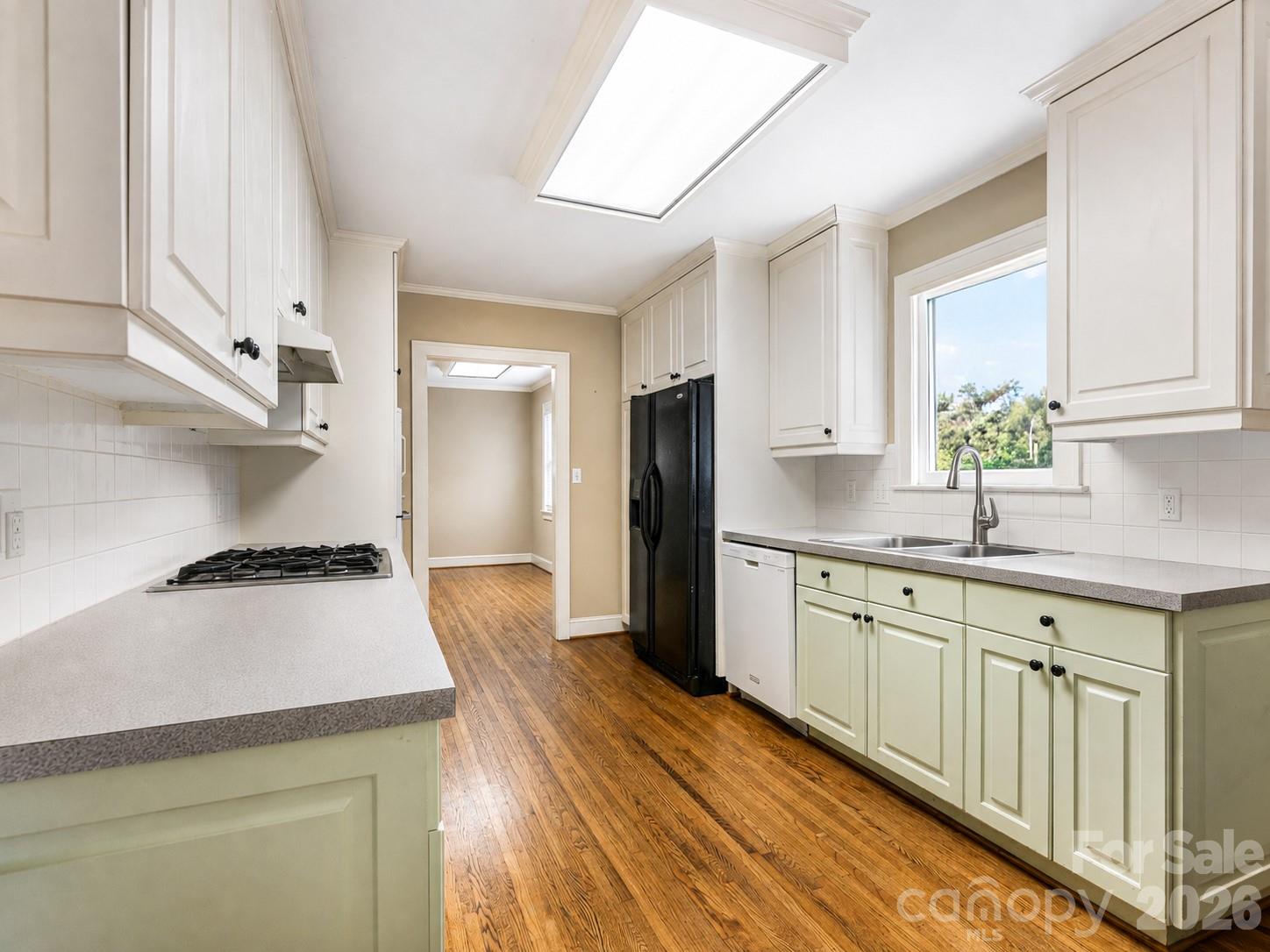 646 Marsh Road — Charlotte