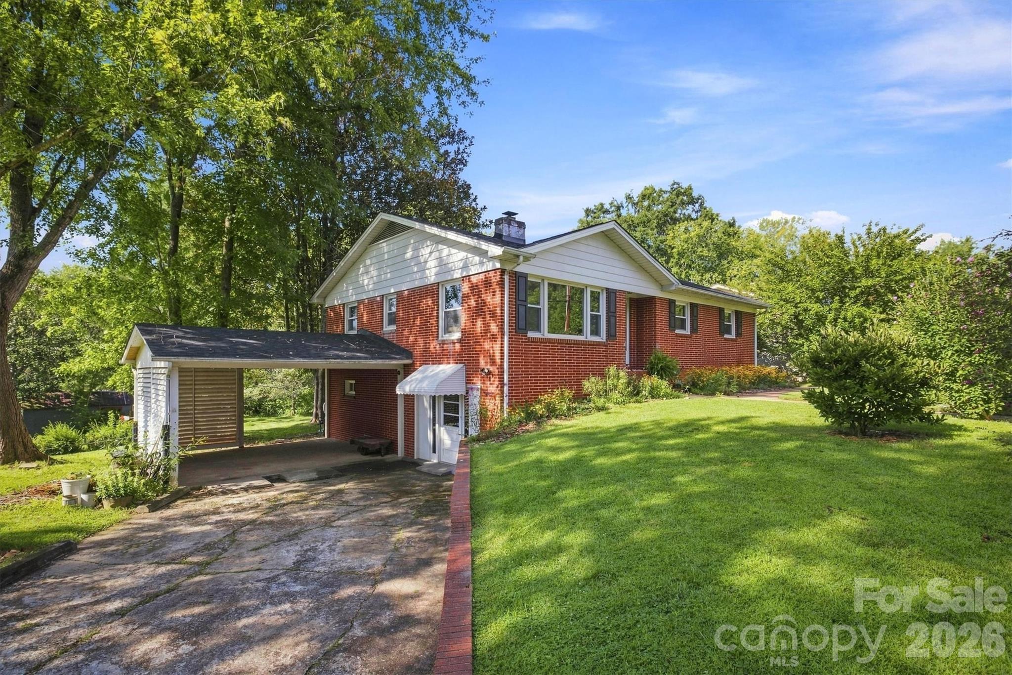 103 Park Street — Morganton