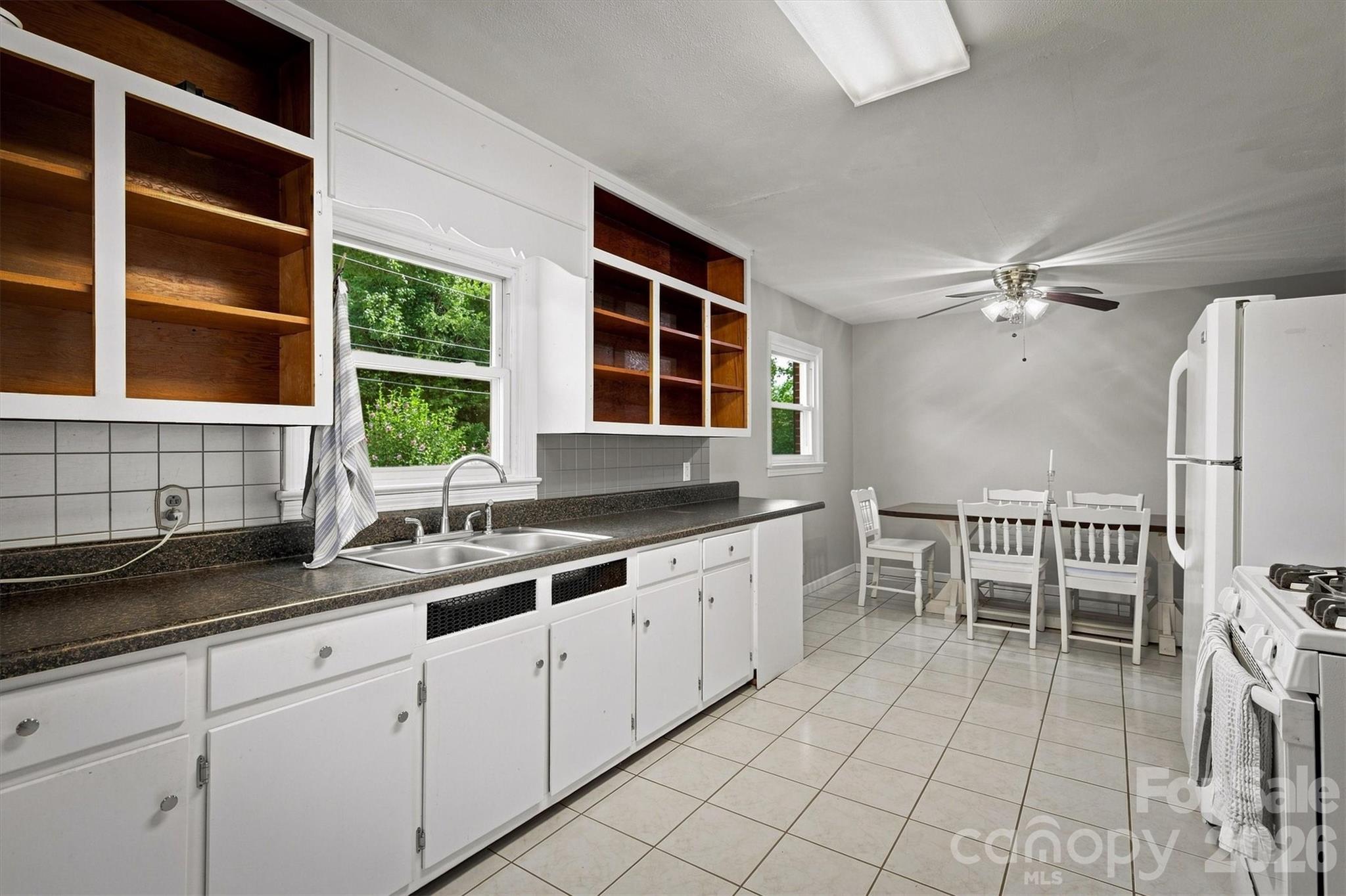 103 Park Street — Morganton