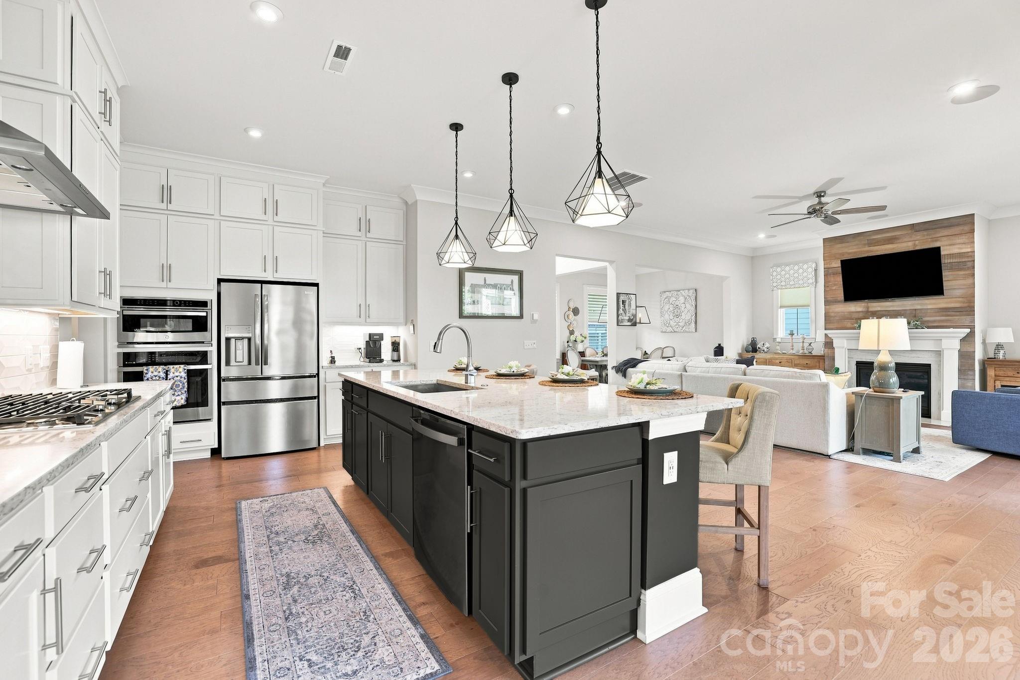 214 Lanyard Lane — Belmont