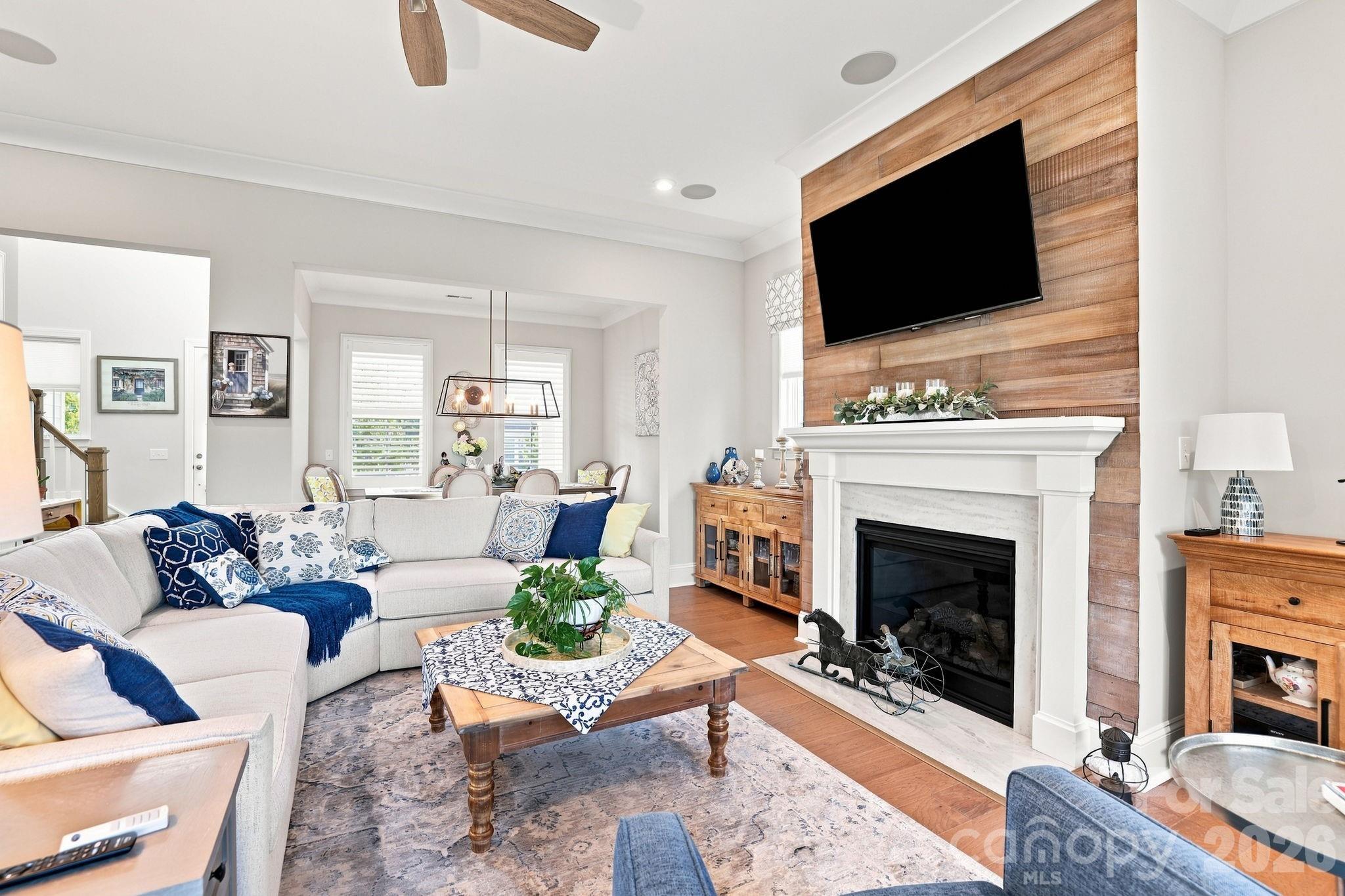 214 Lanyard Lane — Belmont