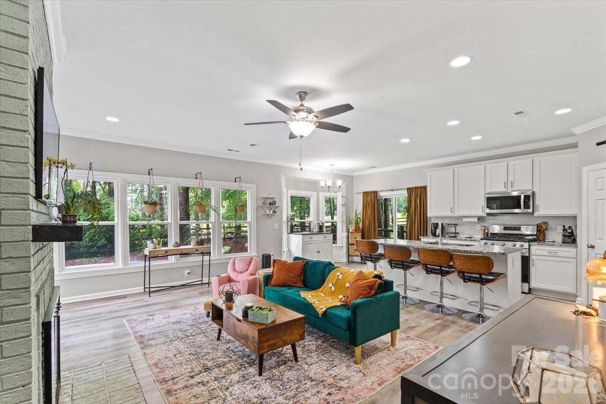 4519 Crownvista Drive — Charlotte