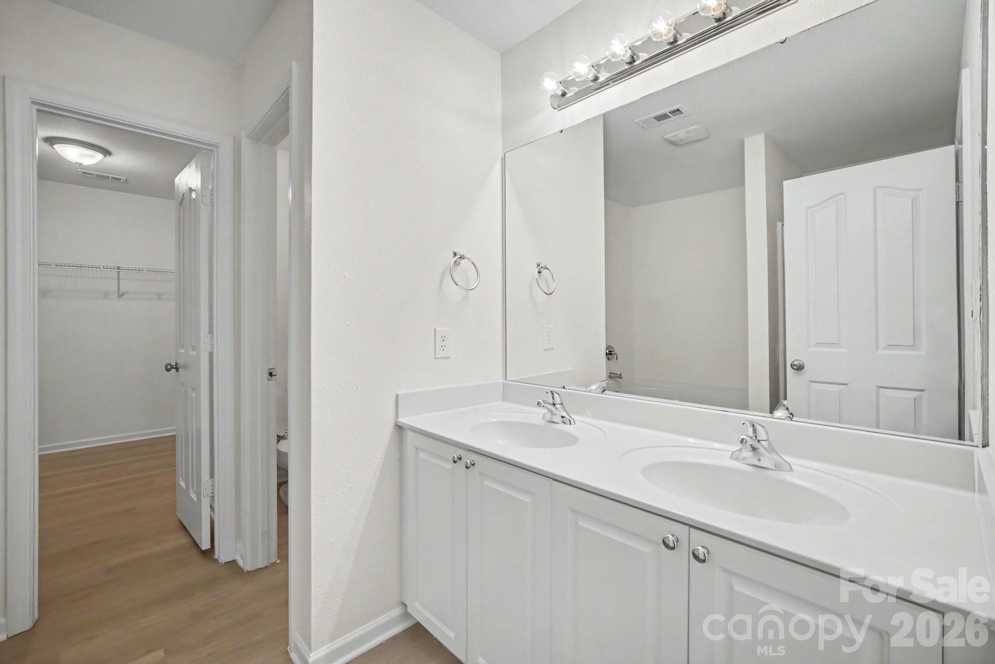 13827 Allison Forest Trail — Charlotte