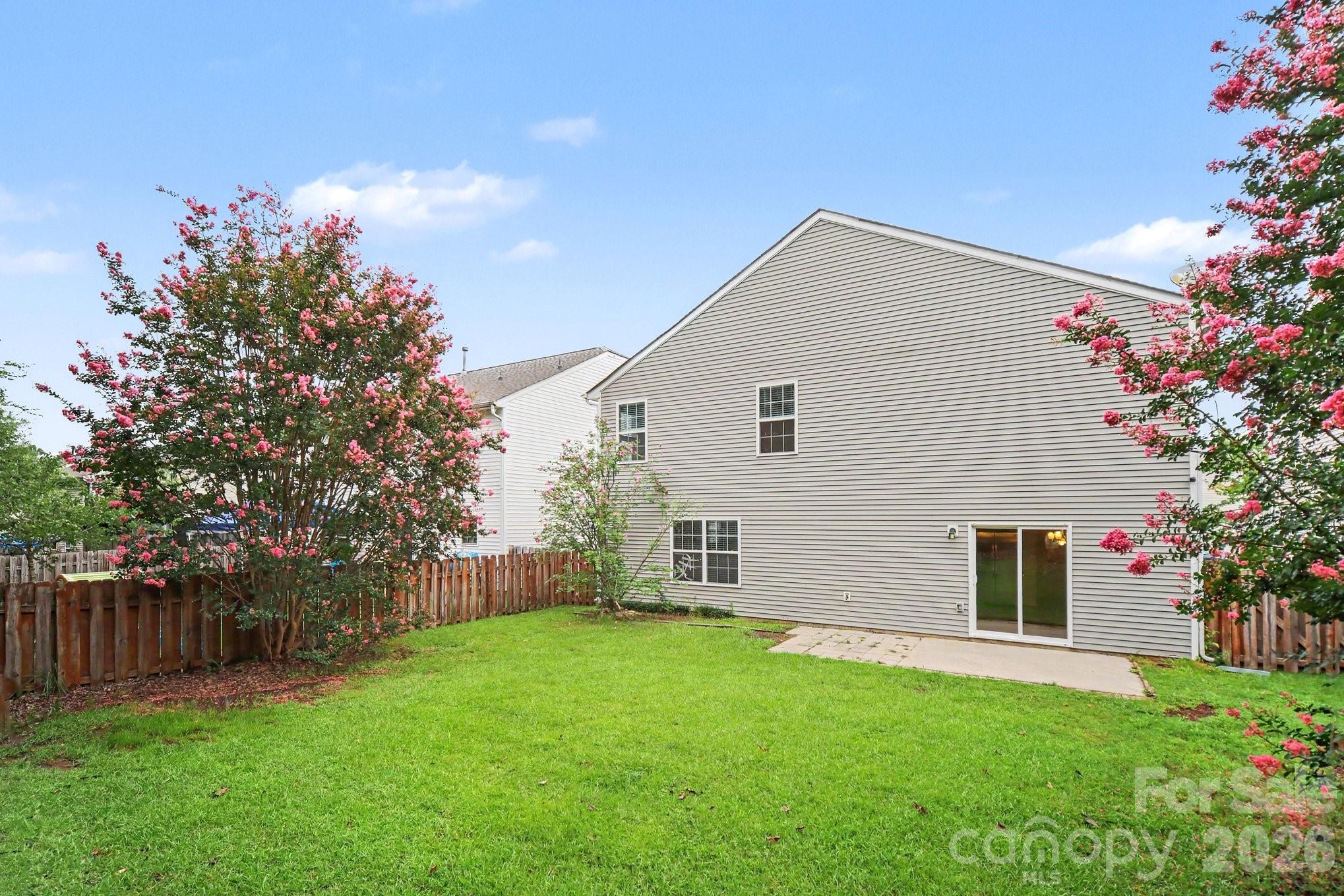 13827 Allison Forest Trail — Charlotte