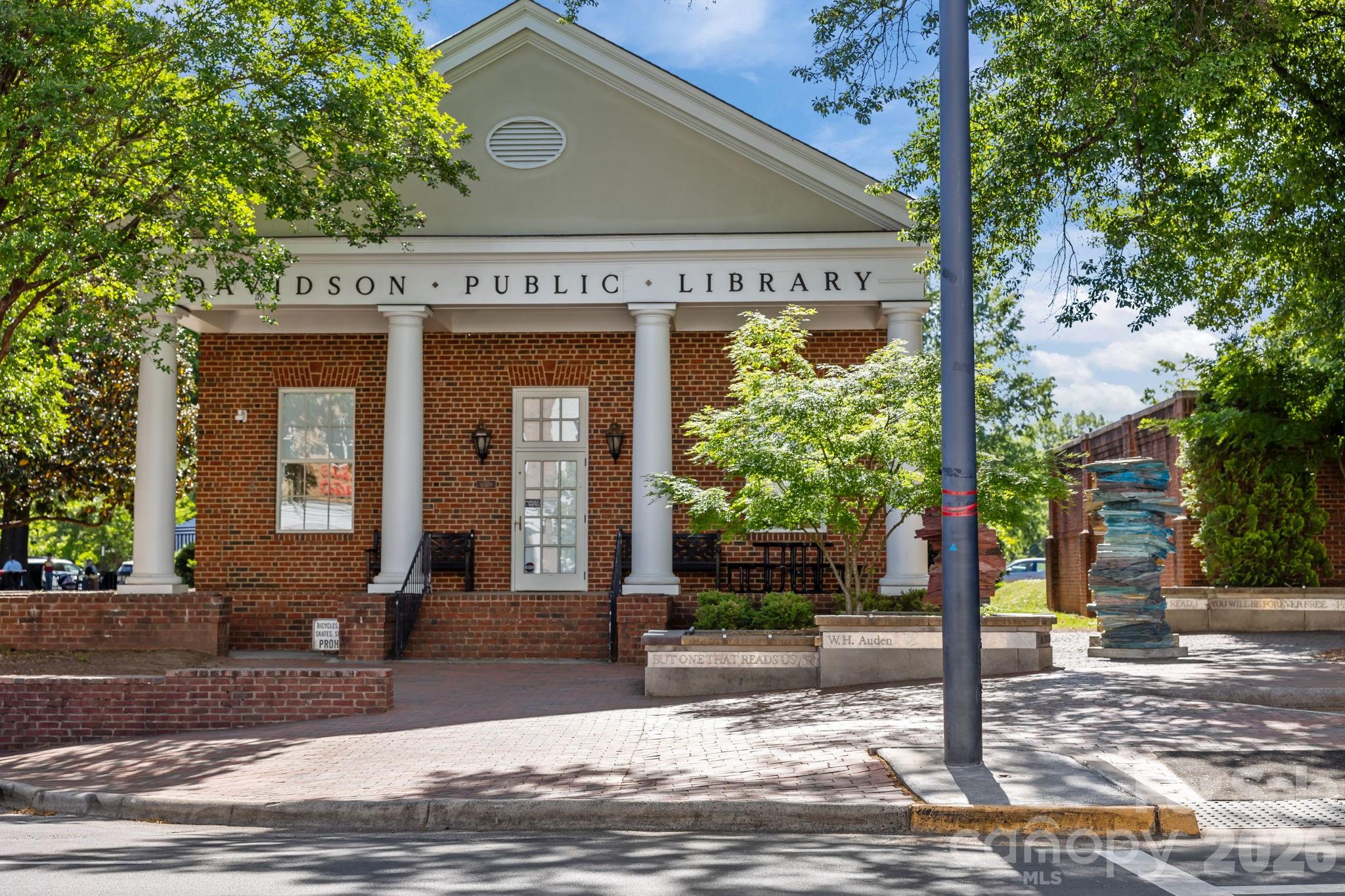 1020 Claires Creek Lane — Davidson