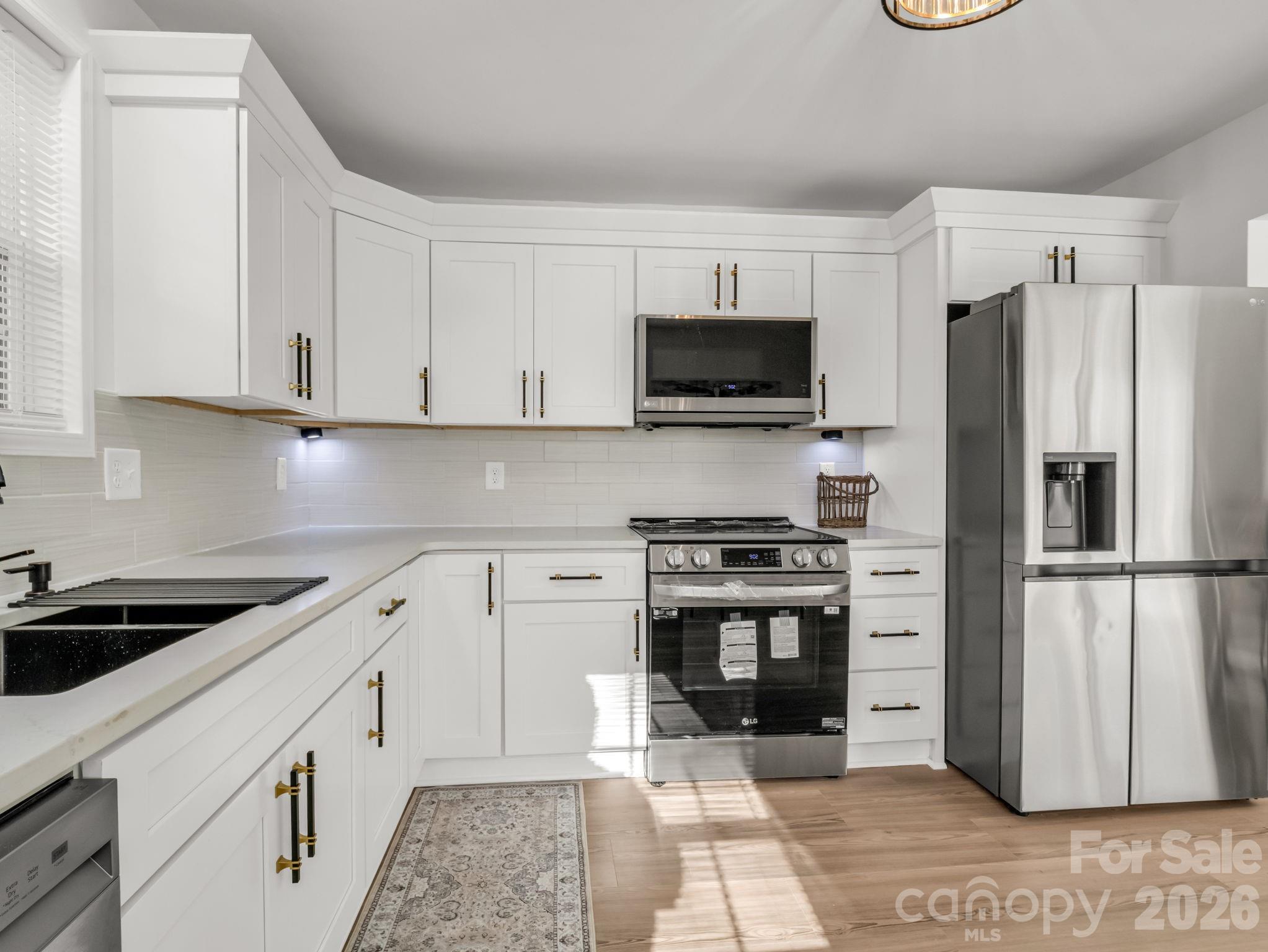 1325 W NC Hwy 150 Highway — Lincolnton