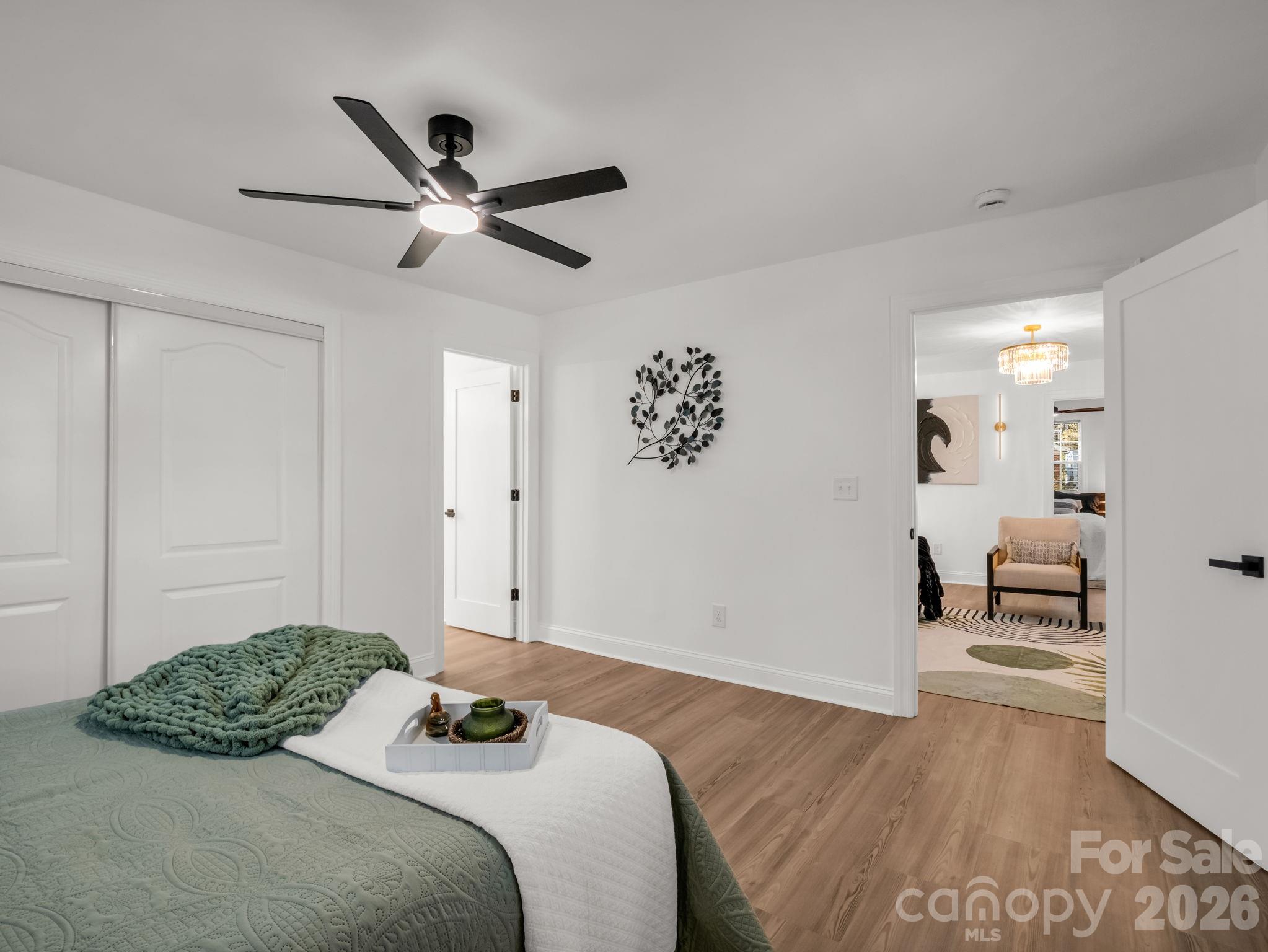 1325 W NC Hwy 150 Highway — Lincolnton