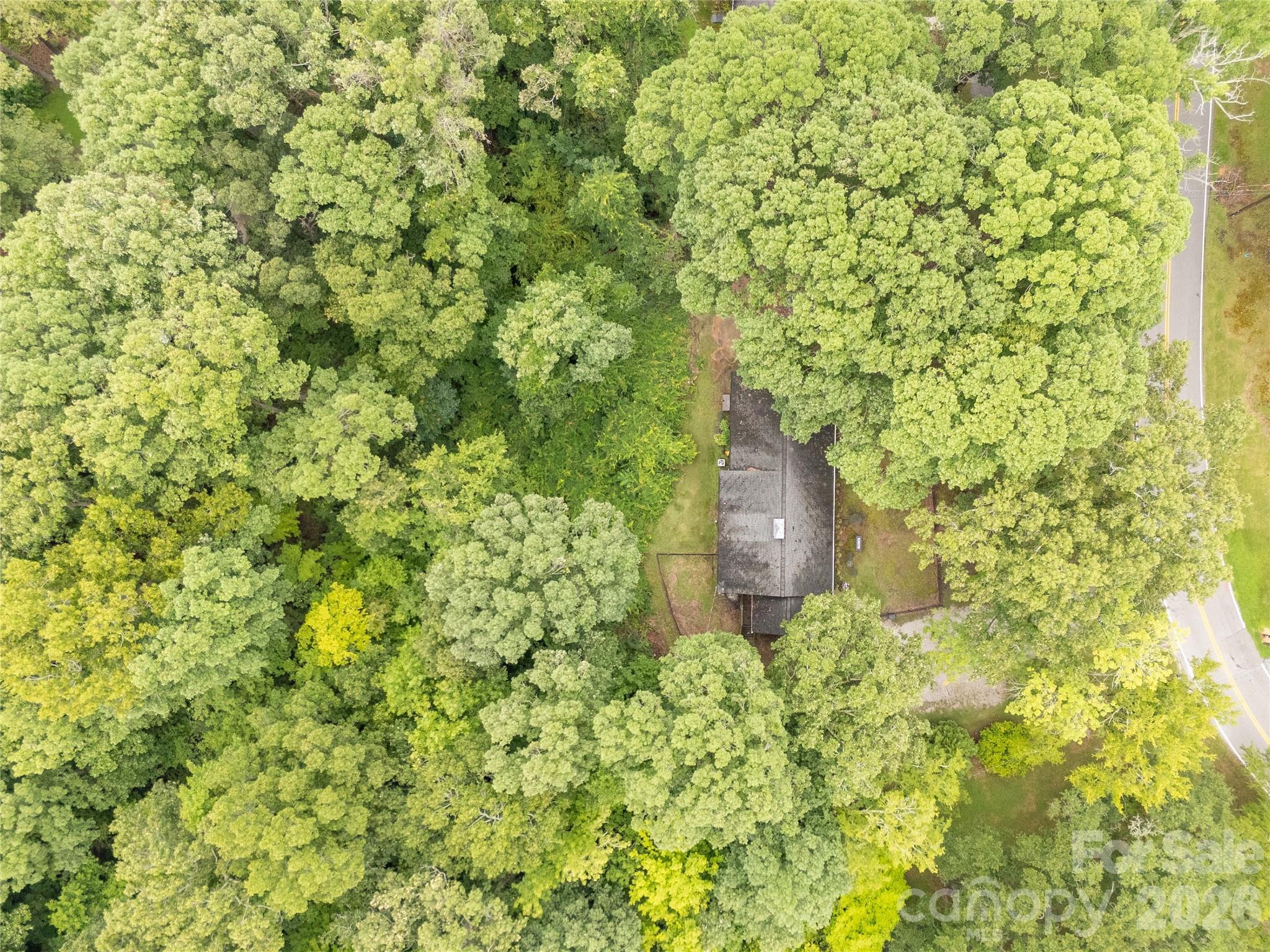 938 Forest Drive — Lancaster
