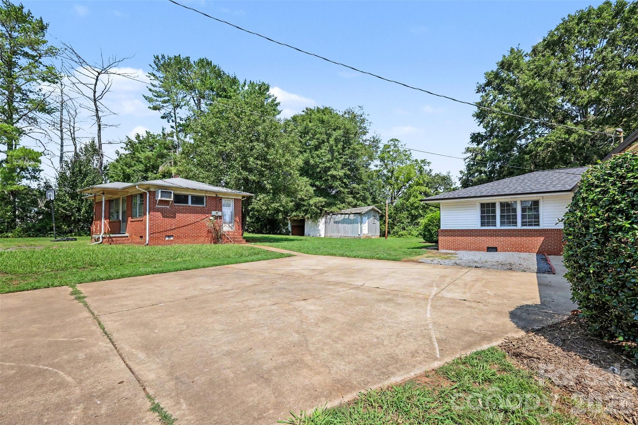 104 Beaver Dam Drive — Shelby