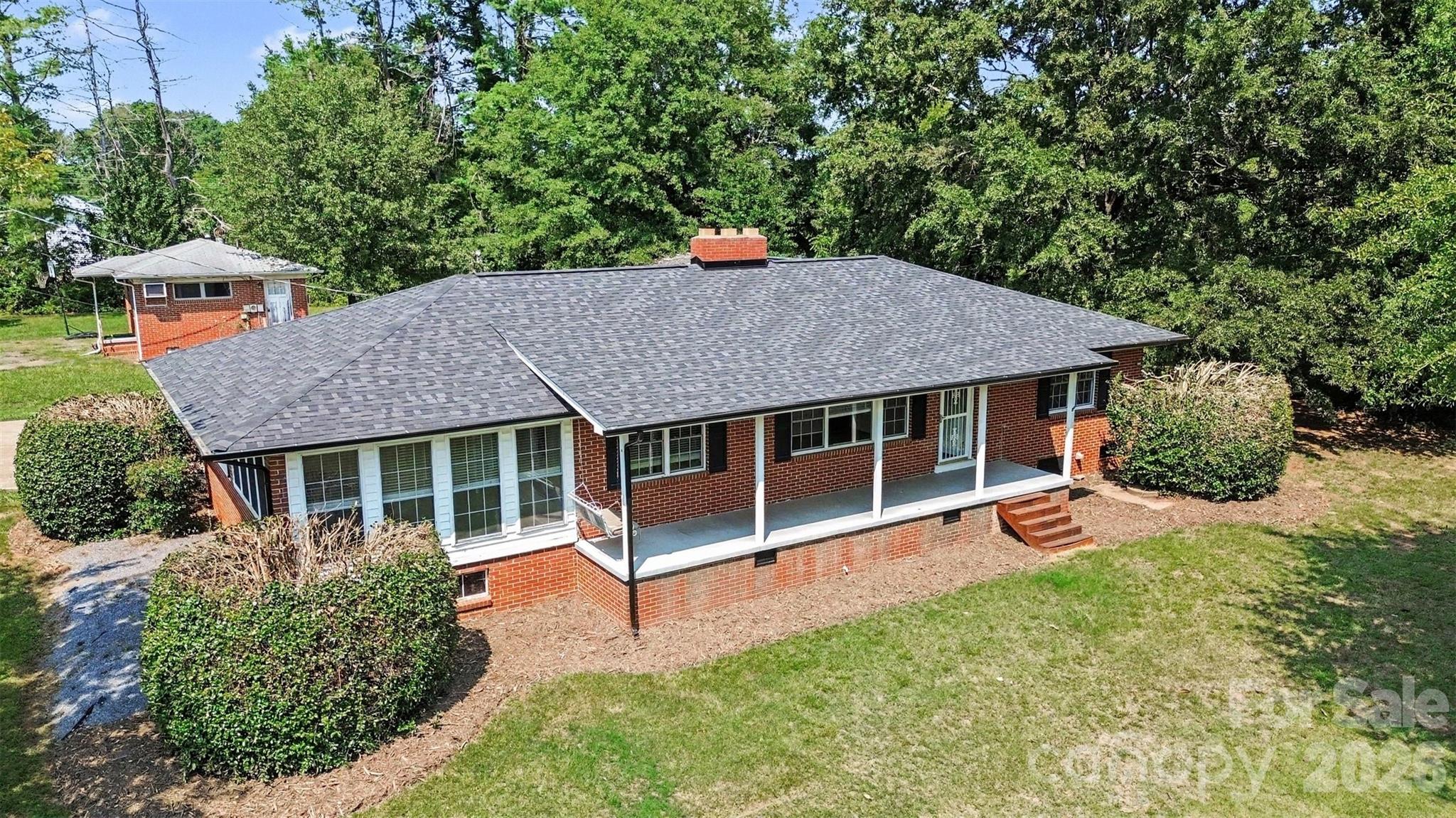 104 Beaver Dam Drive — Shelby