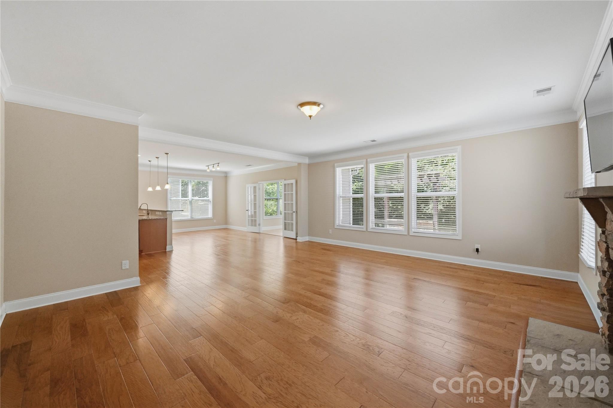 10817 Bere Island Drive — Charlotte