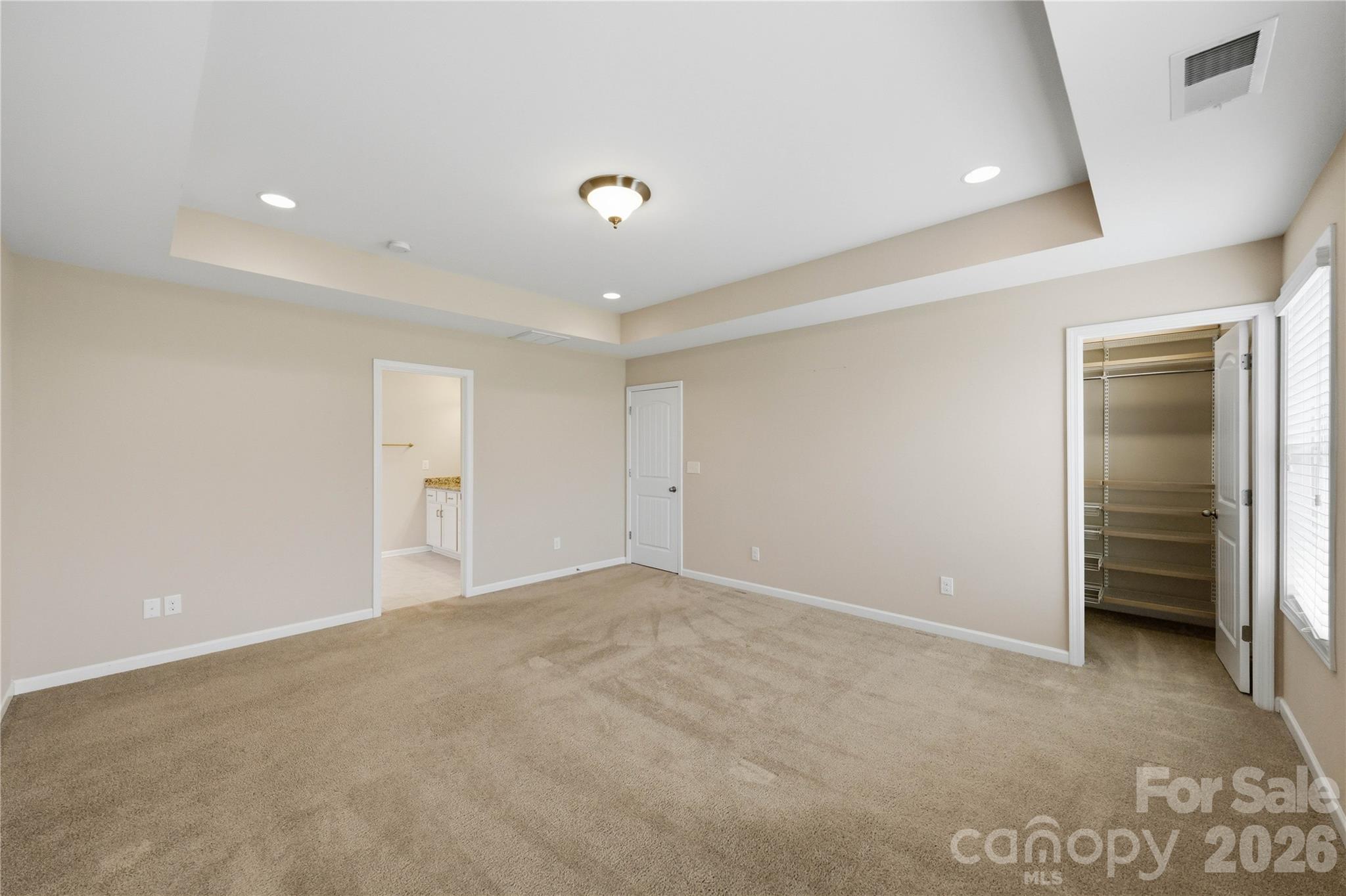 10817 Bere Island Drive — Charlotte