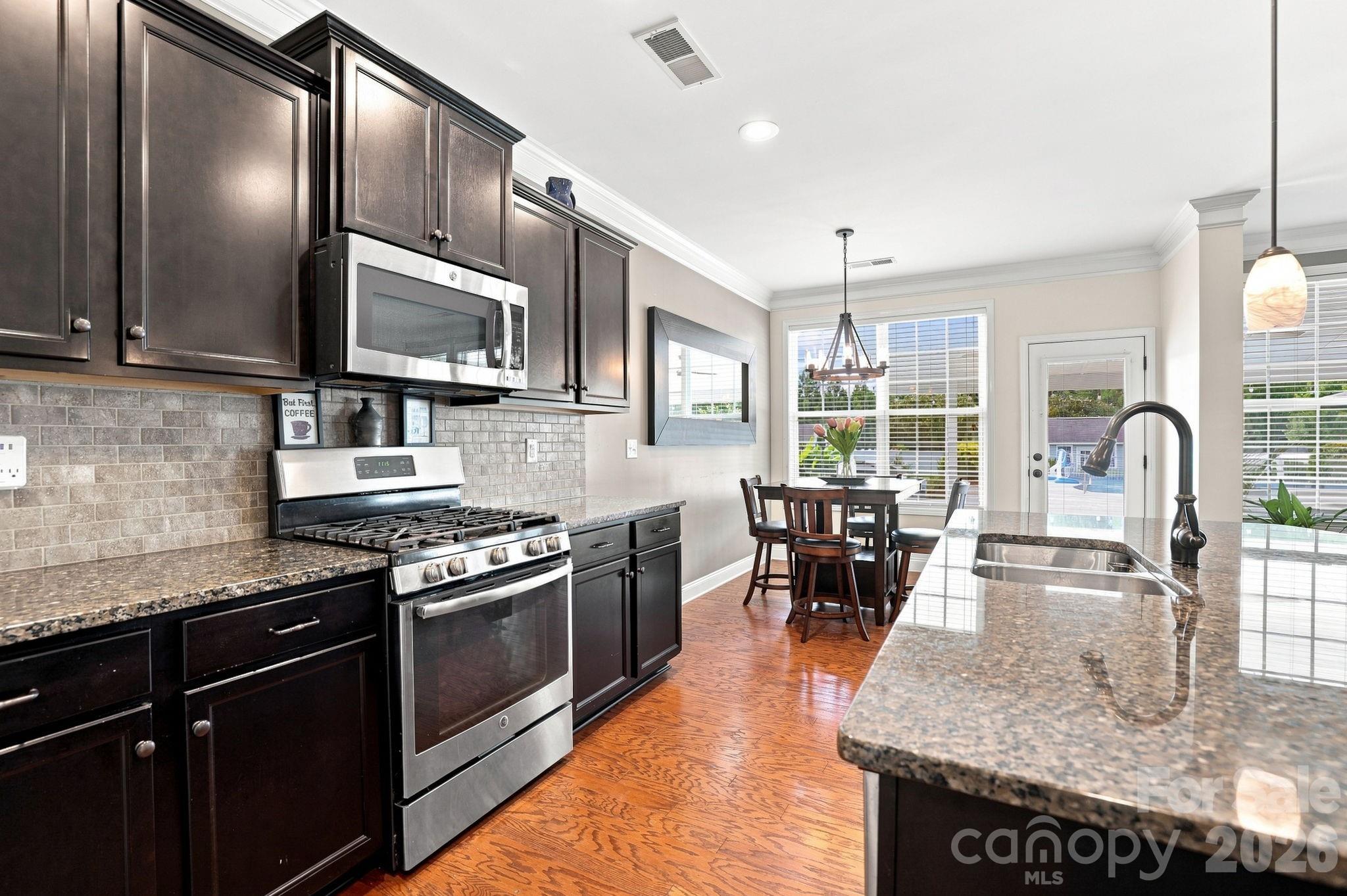 1235 Horsesugar Road — Clover