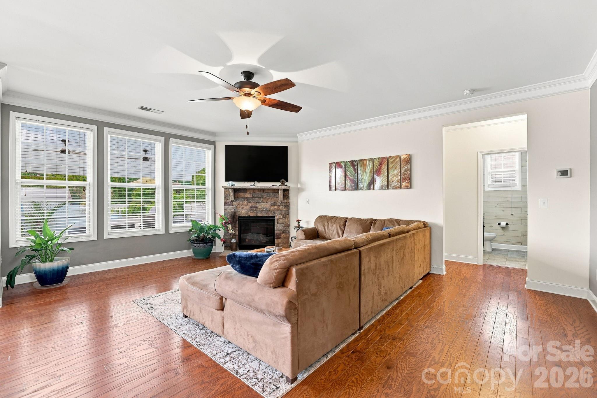 1235 Horsesugar Road — Clover