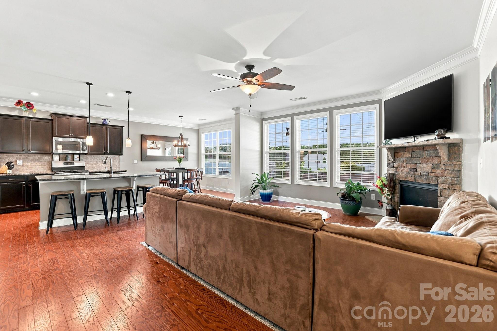 1235 Horsesugar Road — Clover