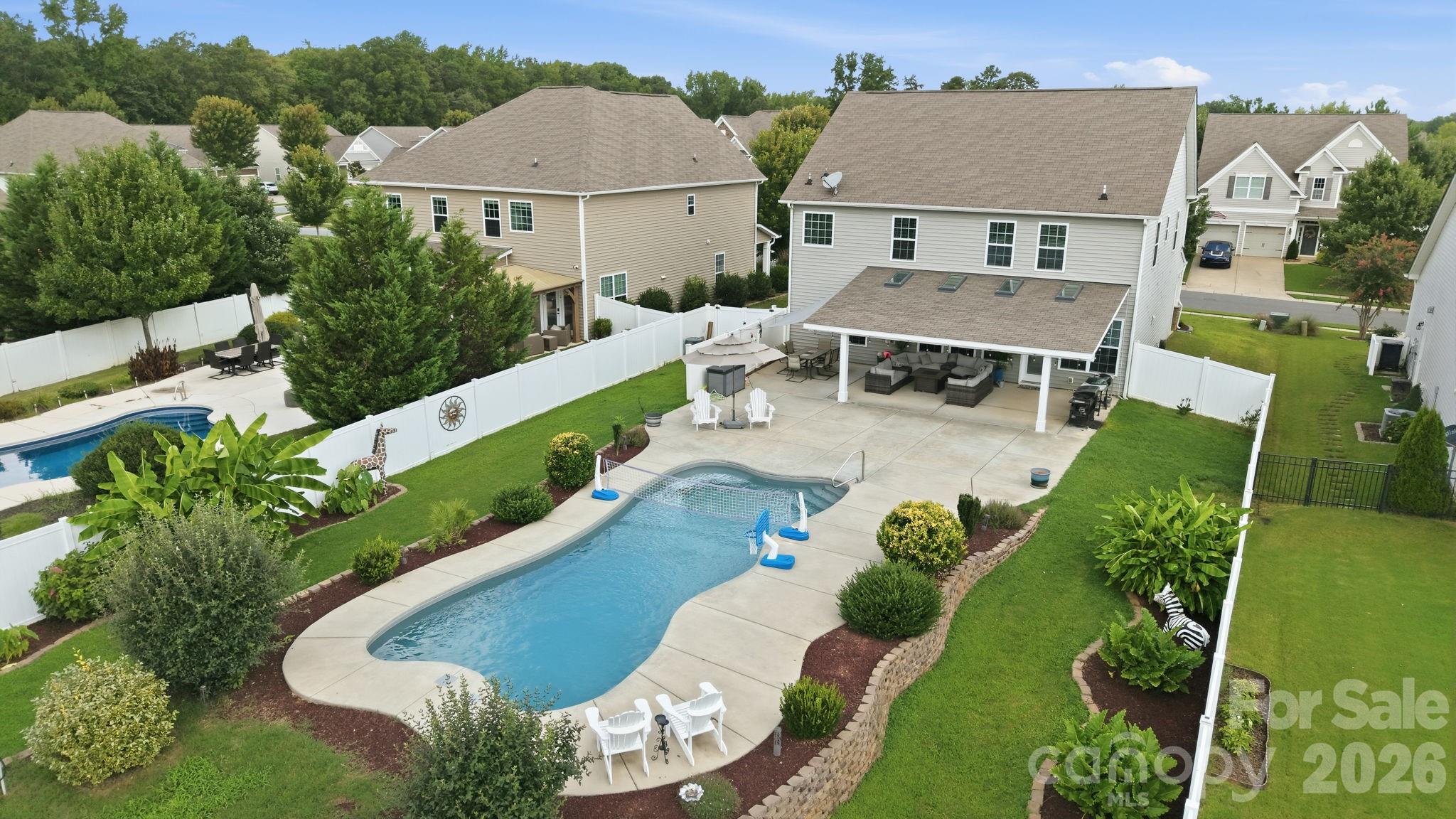1235 Horsesugar Road — Clover