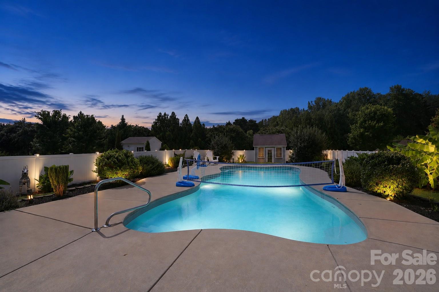 1235 Horsesugar Road — Clover