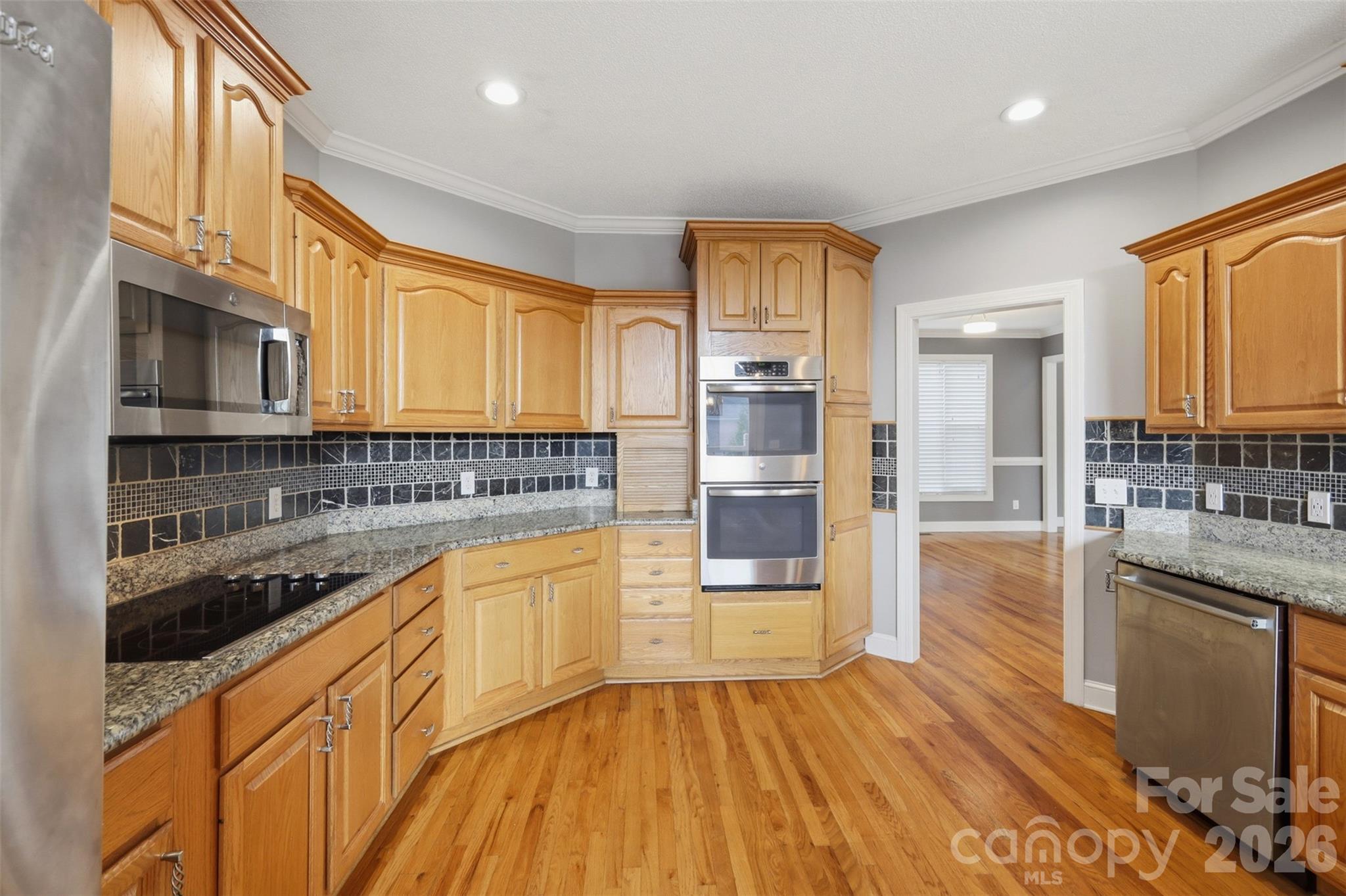 1064 Baker Barn Road — Hickory