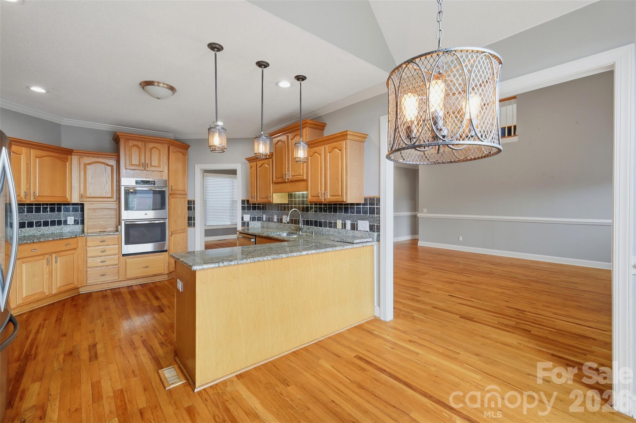 1064 Baker Barn Road — Hickory