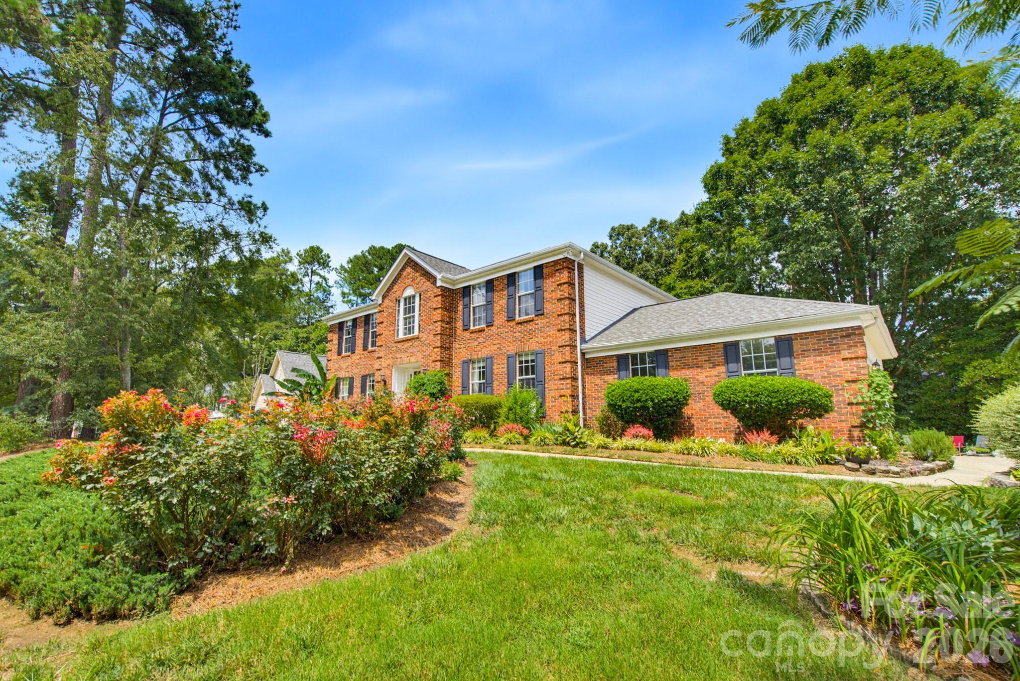 4113 Hallam Court — Charlotte
