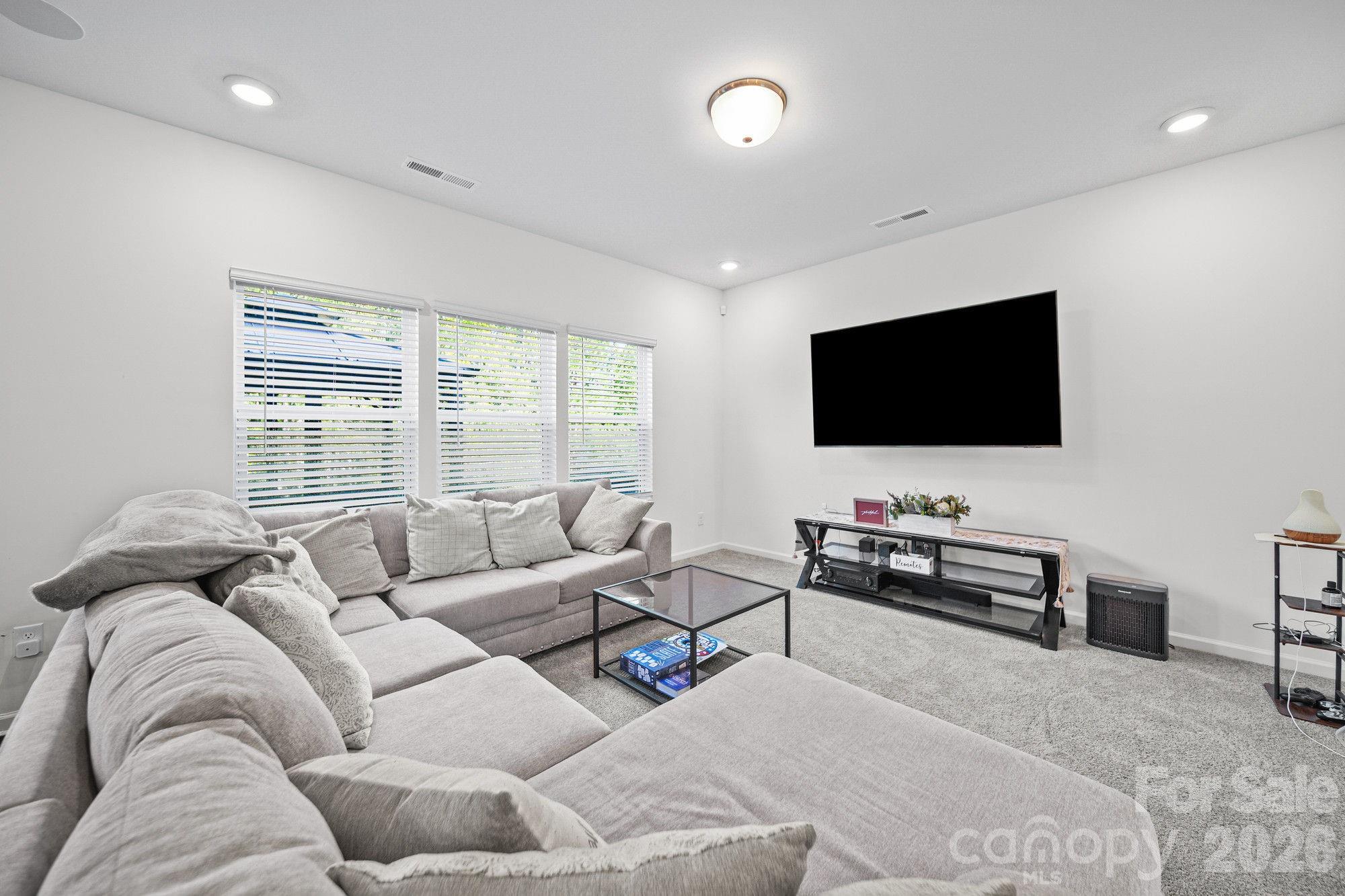 11157 Argosy Drive — Lancaster