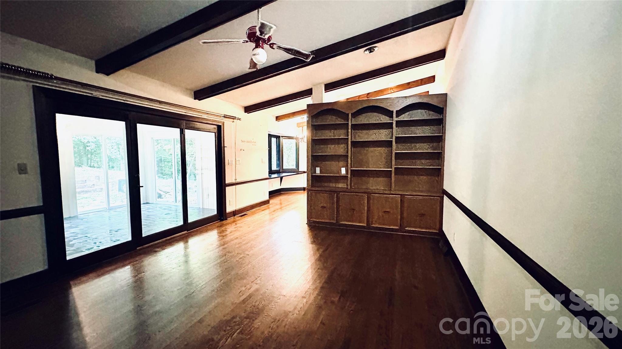 111 Forest Hills Drive — Mount Holly
