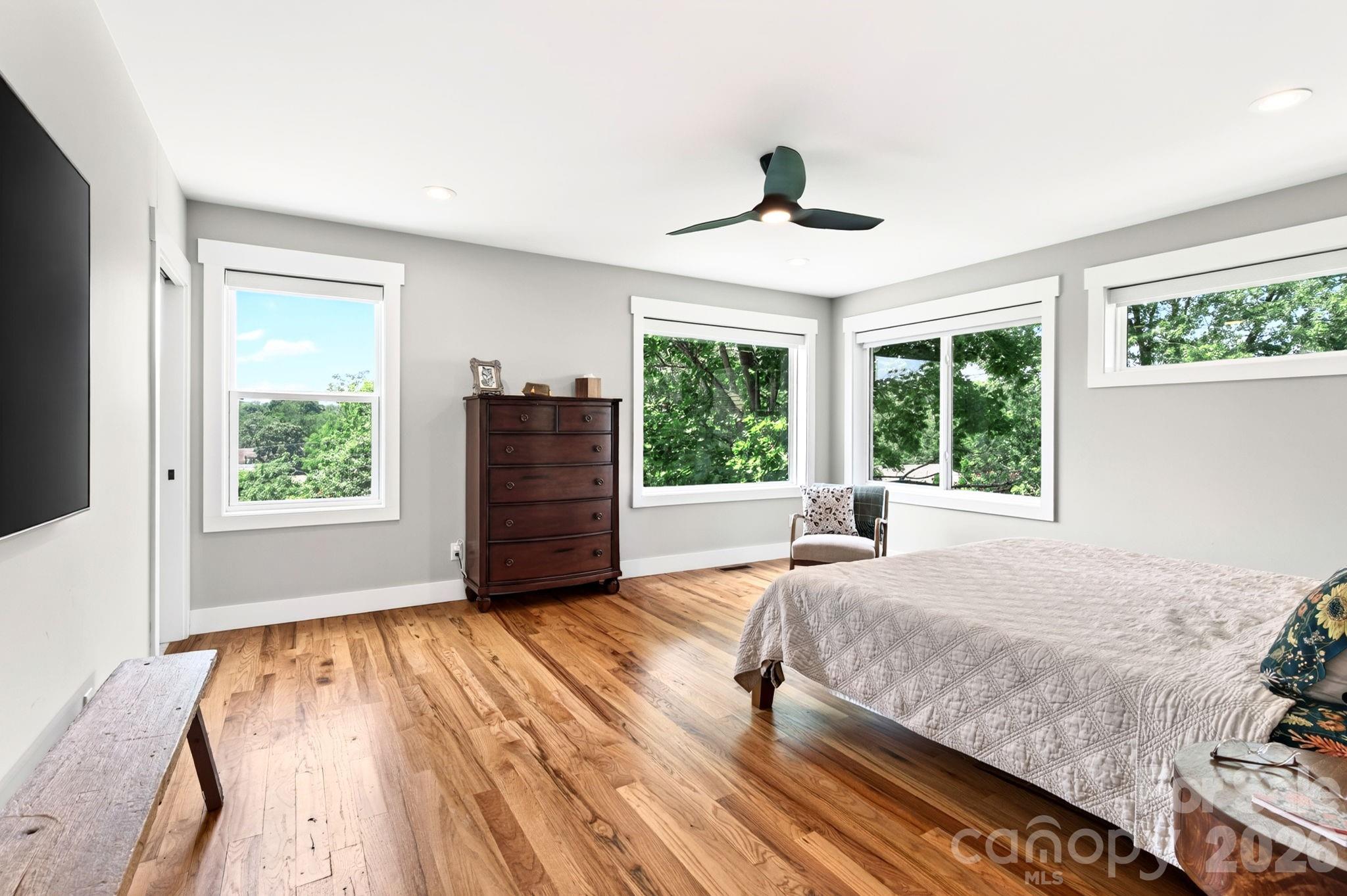 82 Frances Street — Asheville