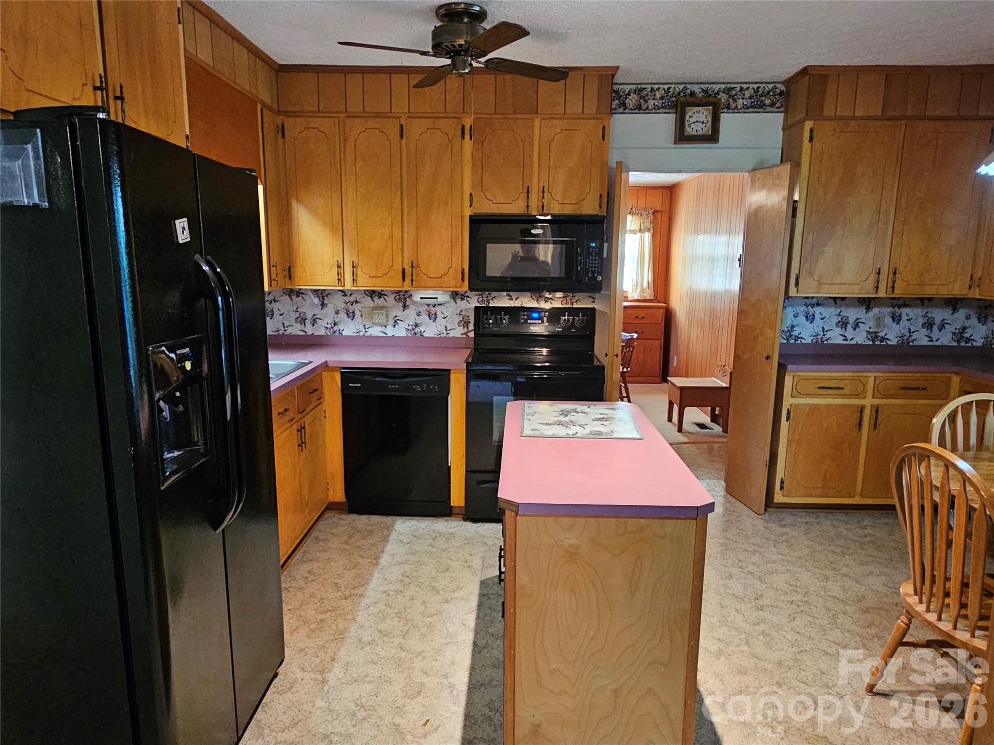 5086 Burkemont Road — Morganton