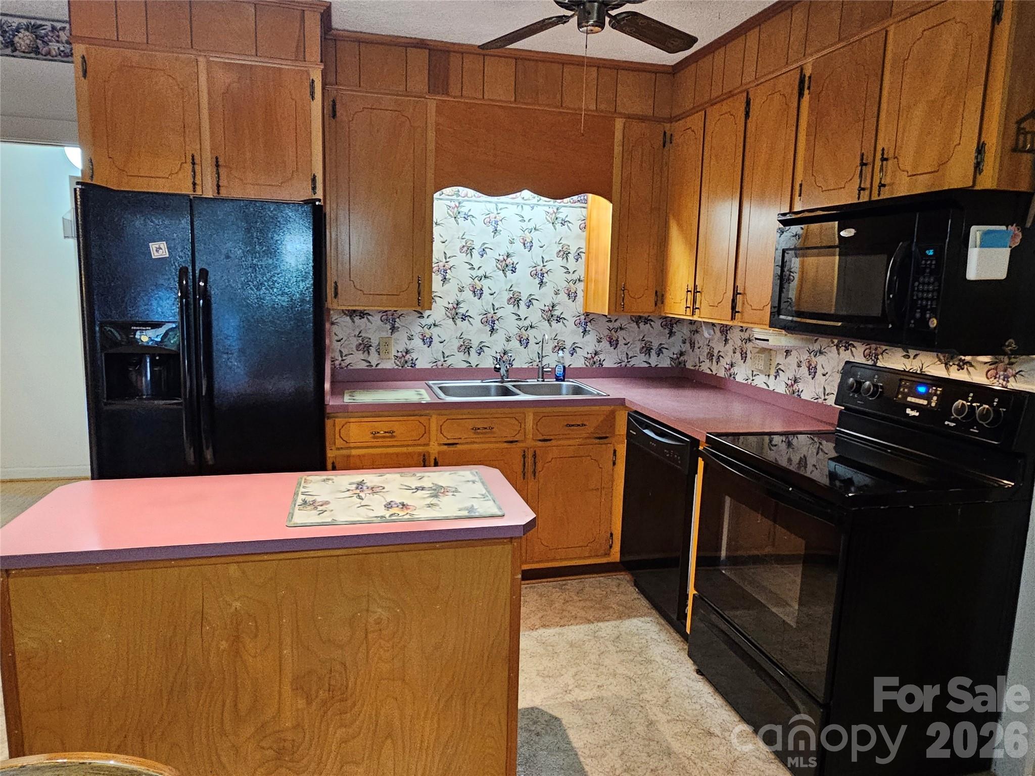 5086 Burkemont Road — Morganton