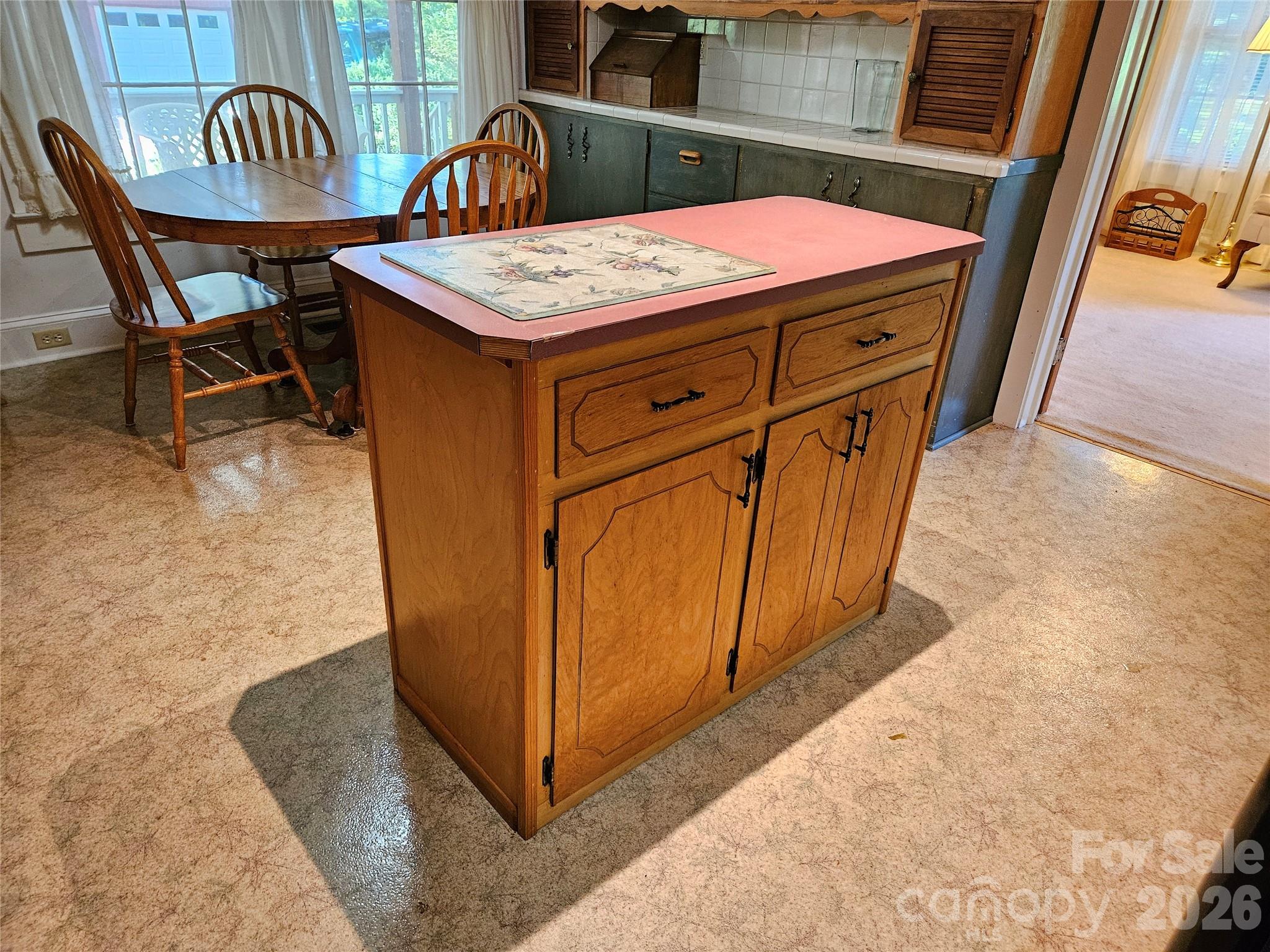 5086 Burkemont Road — Morganton