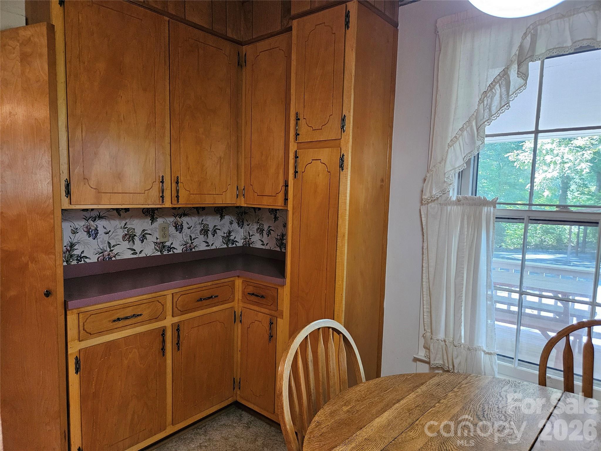 5086 Burkemont Road — Morganton