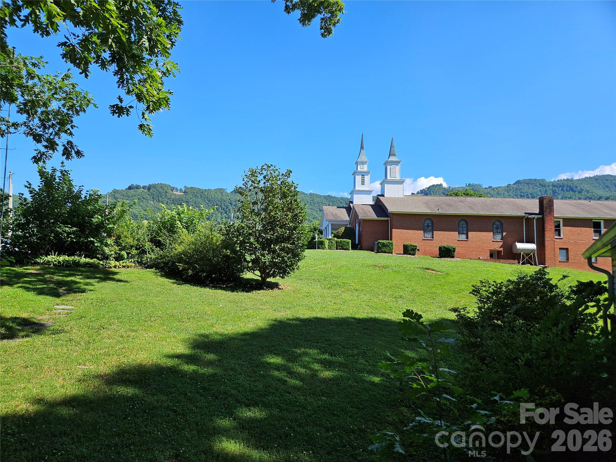 5086 Burkemont Road — Morganton