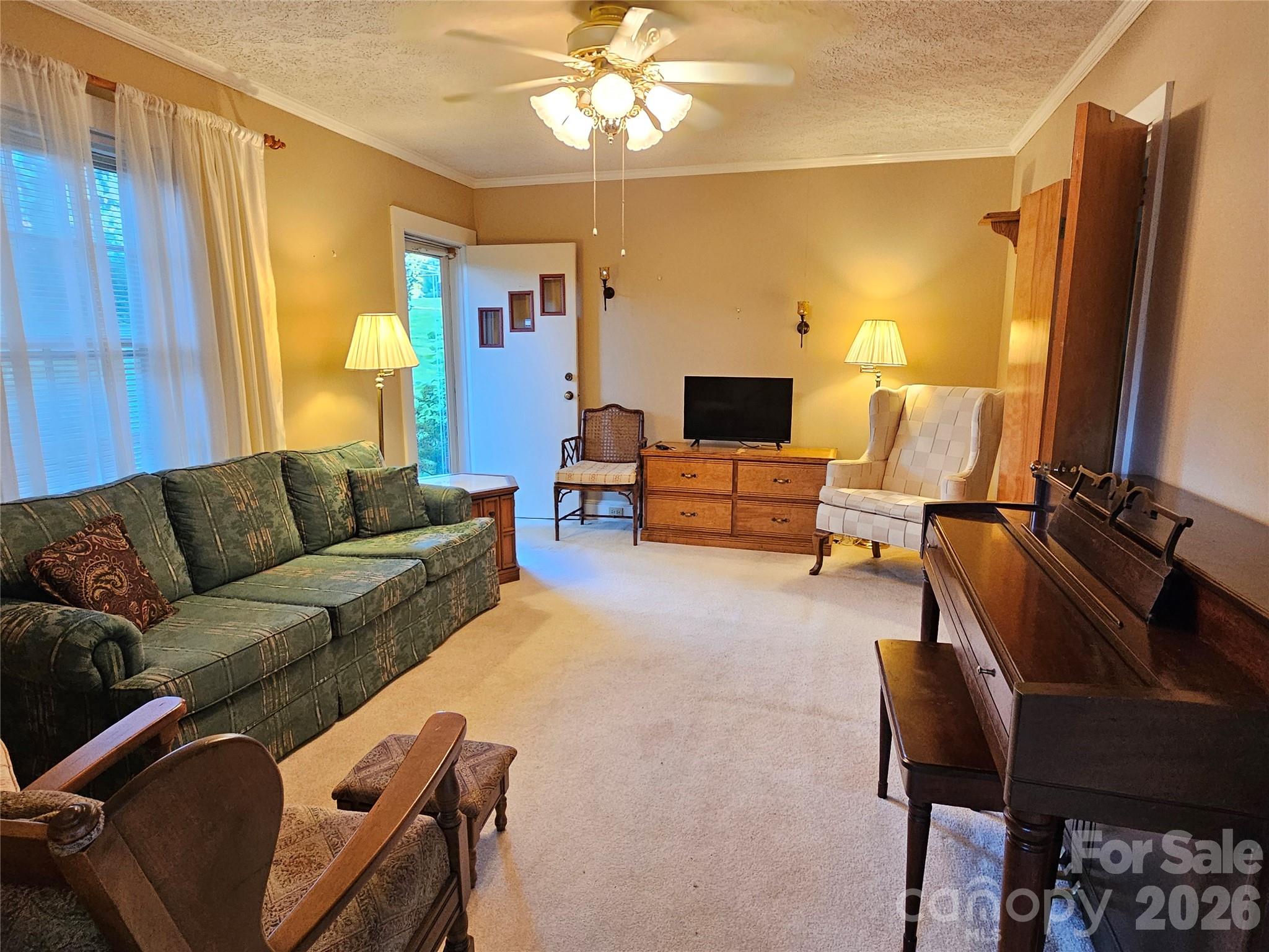 5086 Burkemont Road — Morganton