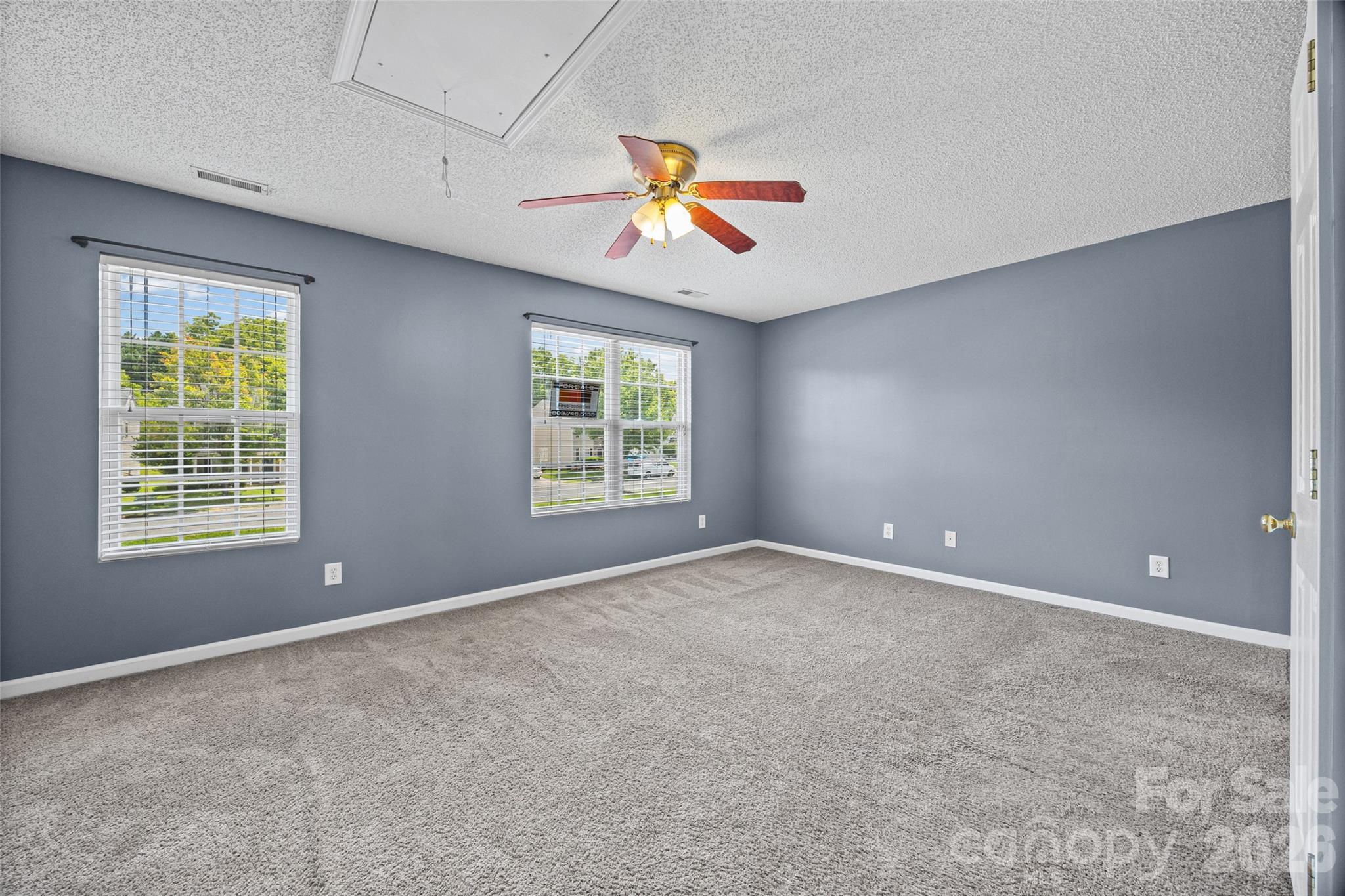 3240 Barons Court Road — Charlotte