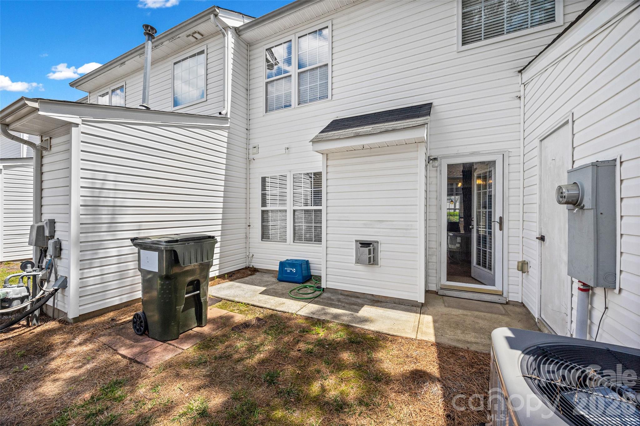 3240 Barons Court Road — Charlotte
