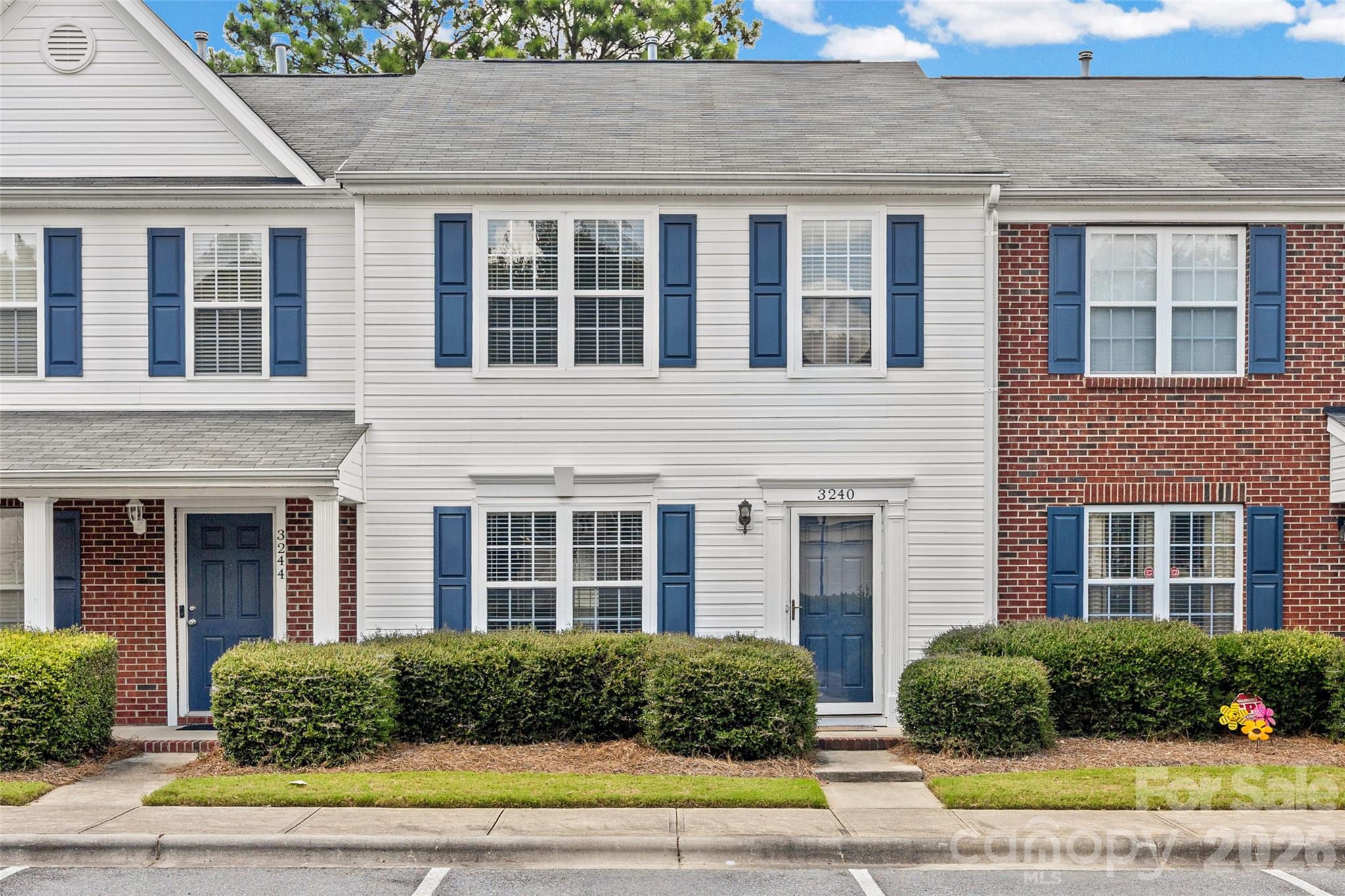 3240 Barons Court Road — Charlotte
