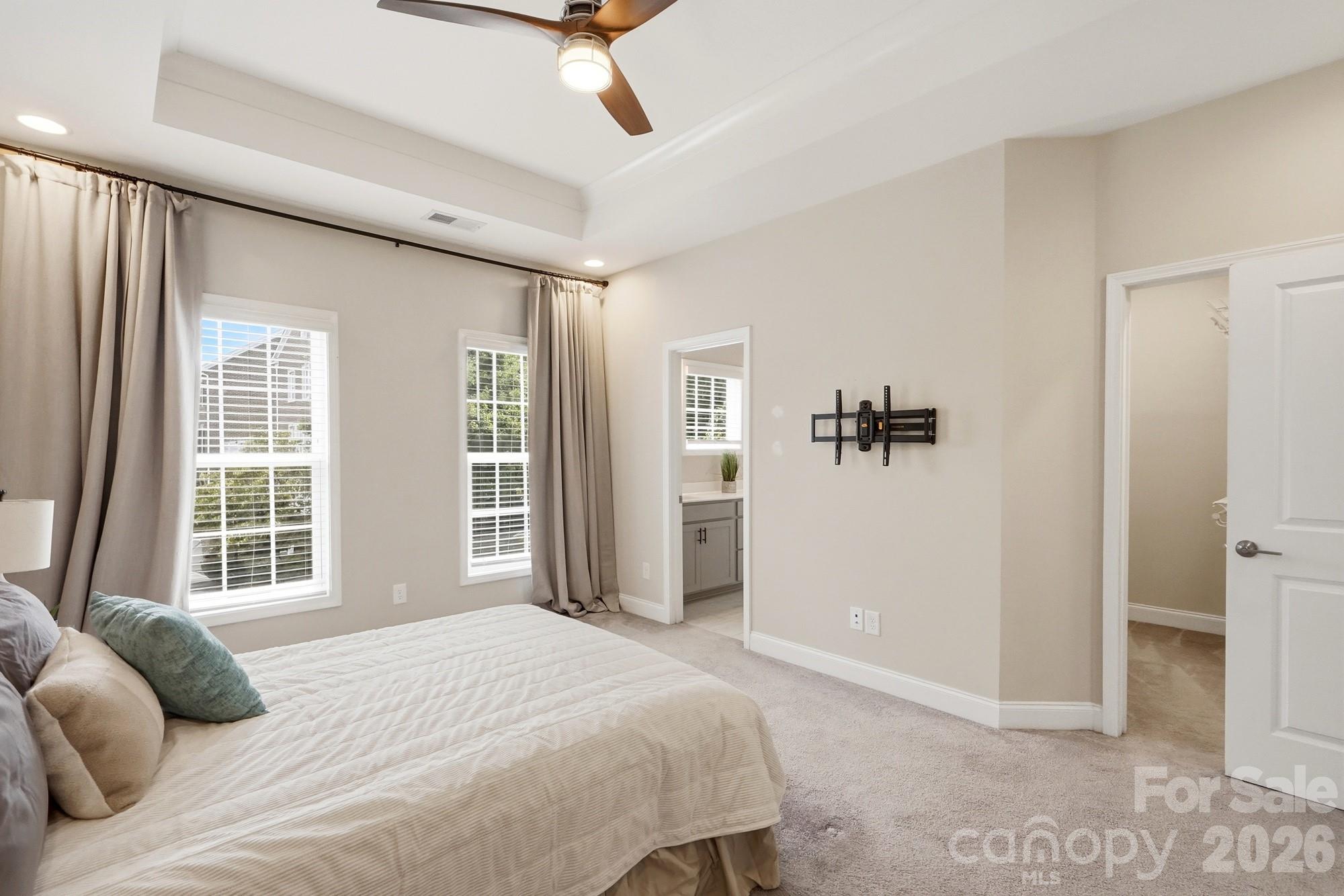 9406 Kings Parade Boulevard — Charlotte