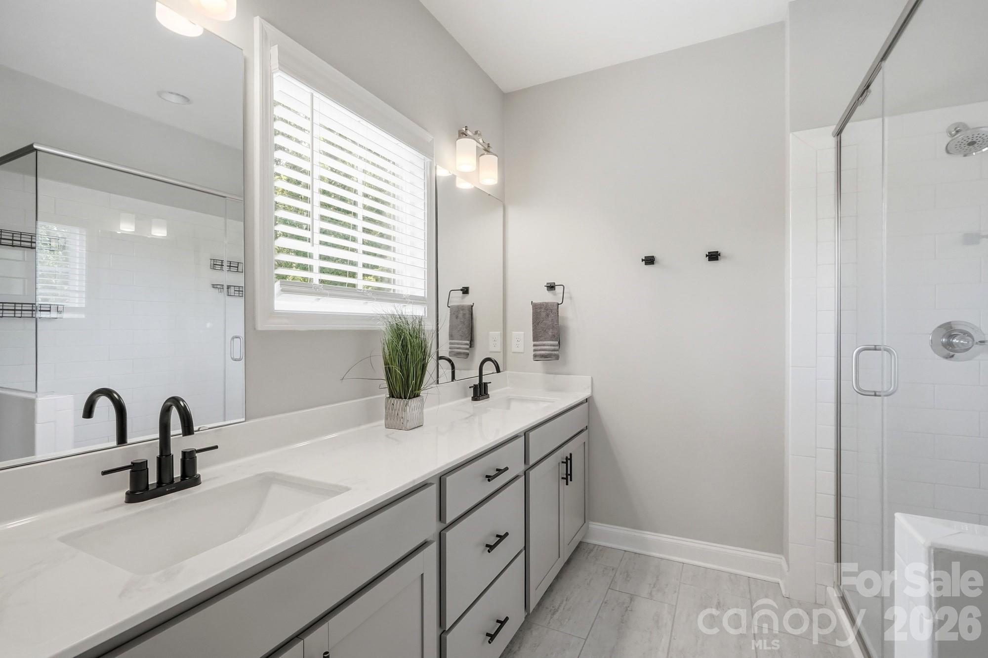 9406 Kings Parade Boulevard — Charlotte
