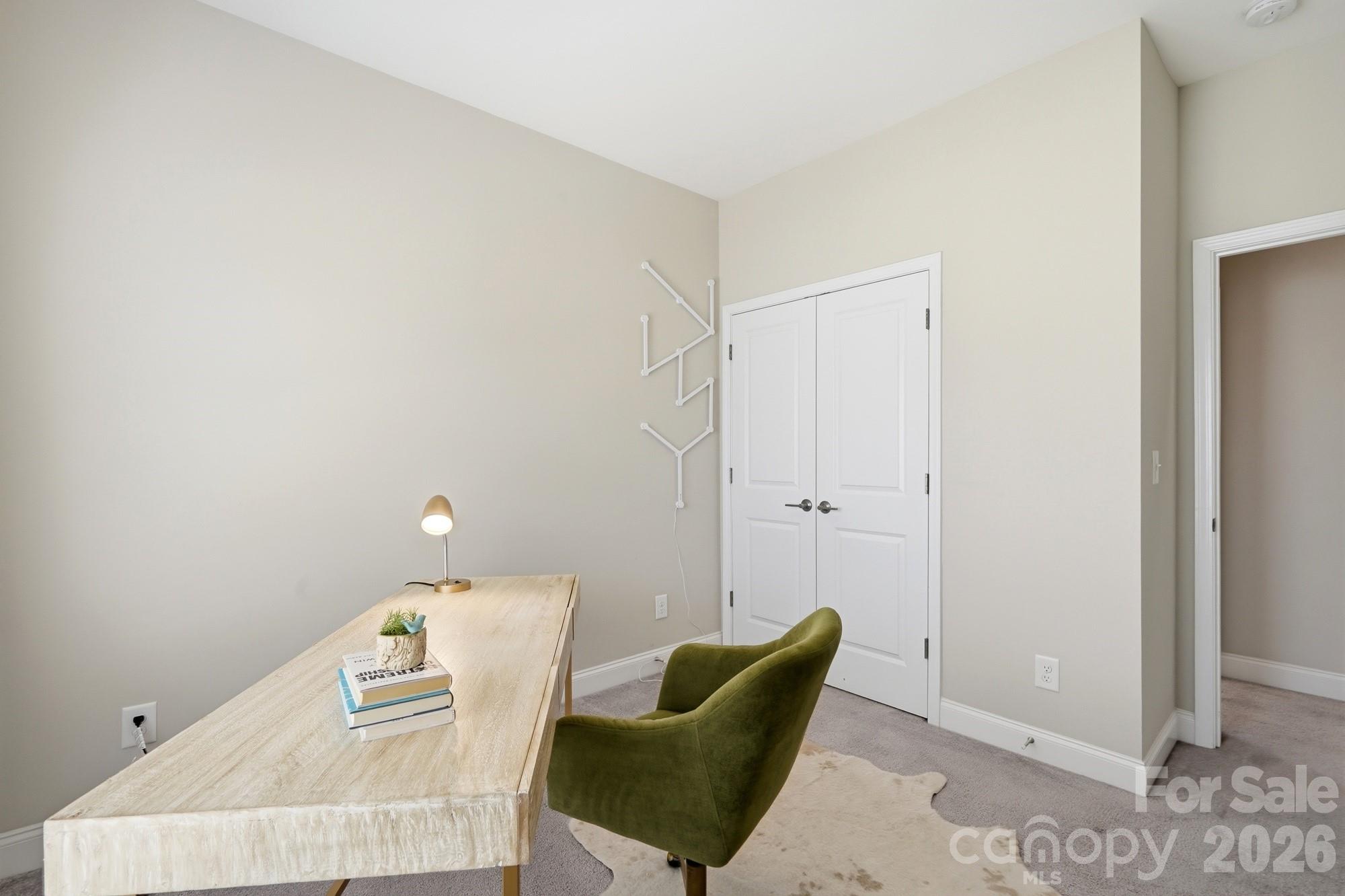 9406 Kings Parade Boulevard — Charlotte
