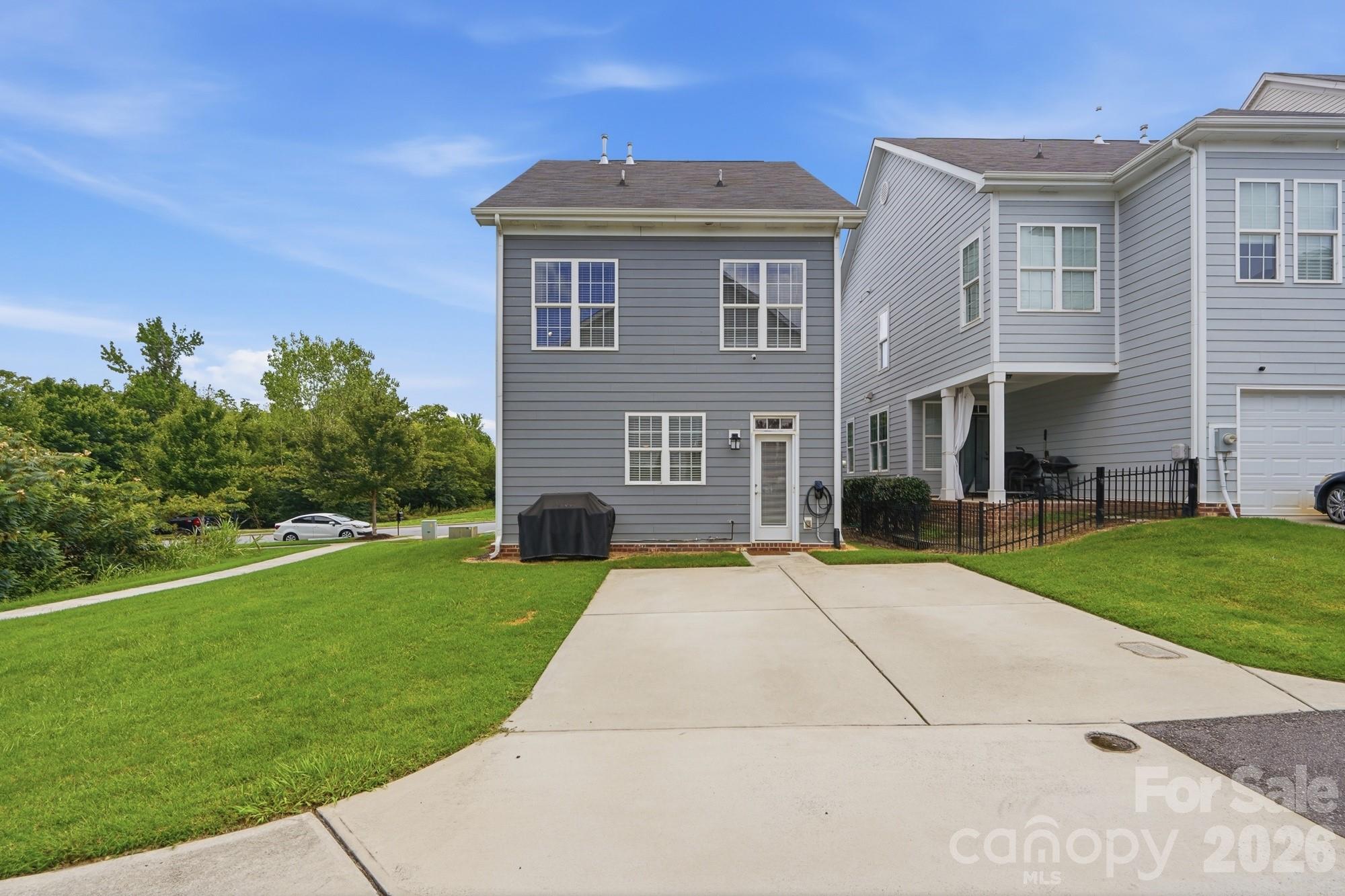 9406 Kings Parade Boulevard — Charlotte