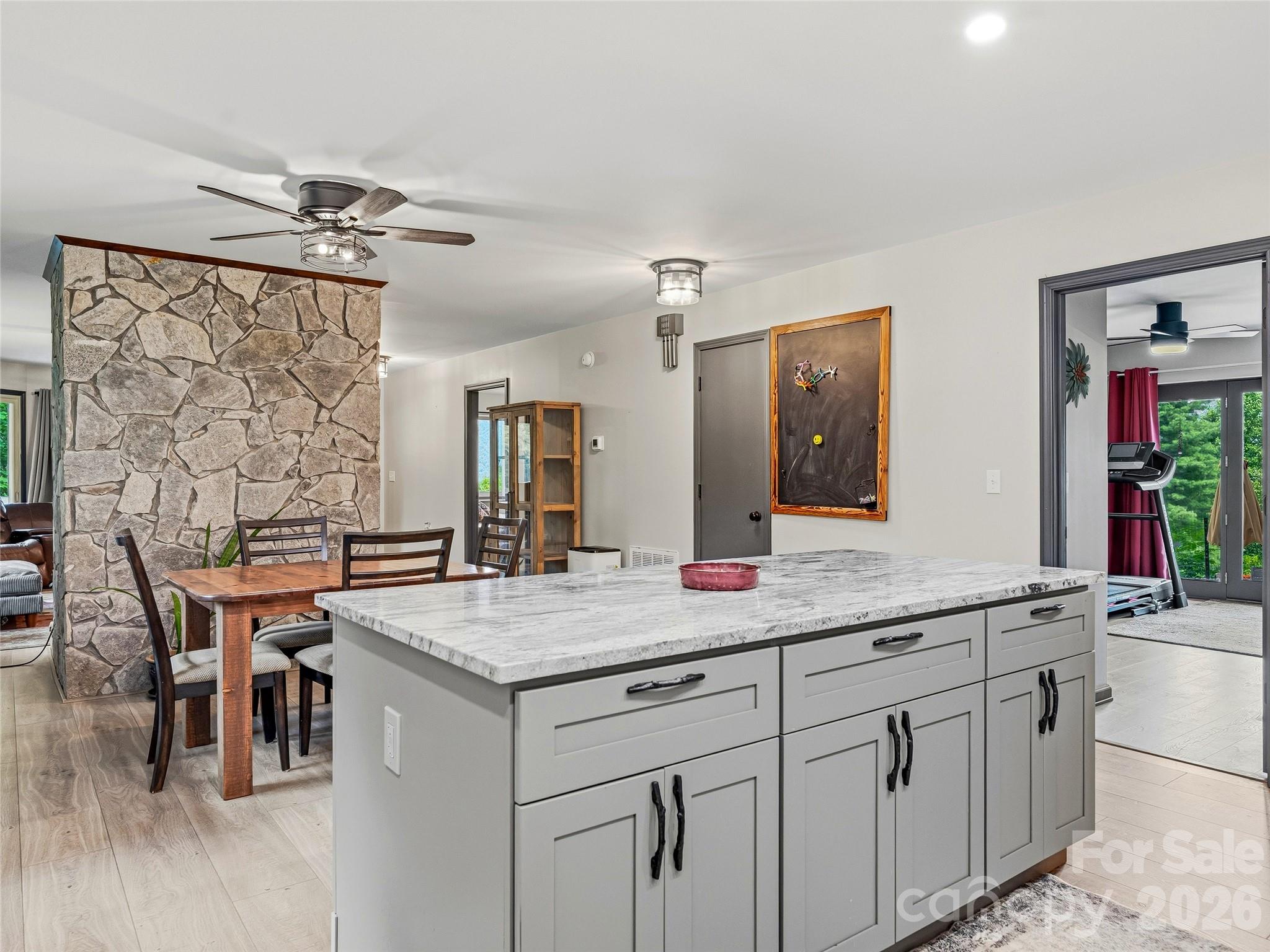 152 Worley Cove Road — Leicester
