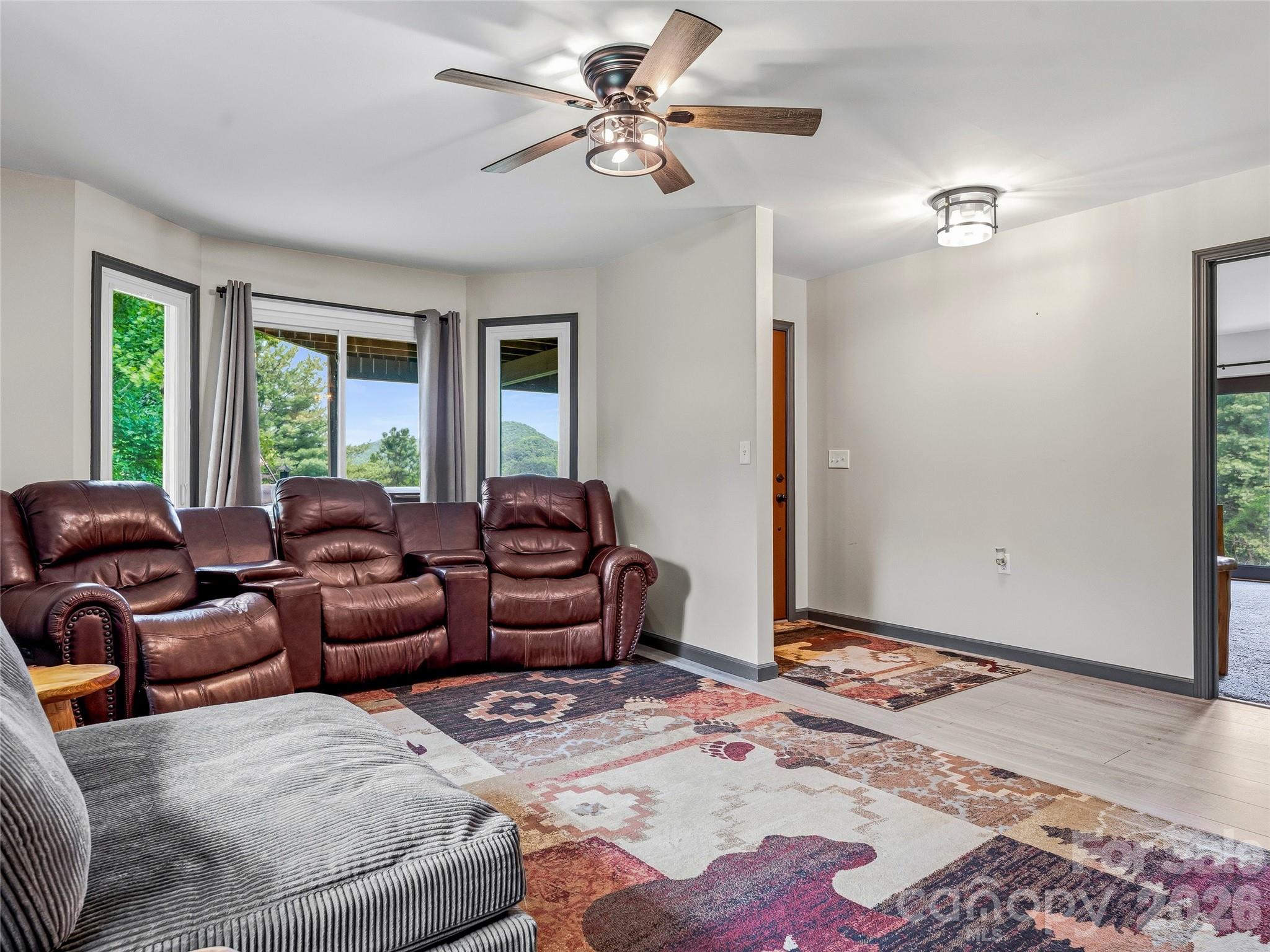 152 Worley Cove Road — Leicester