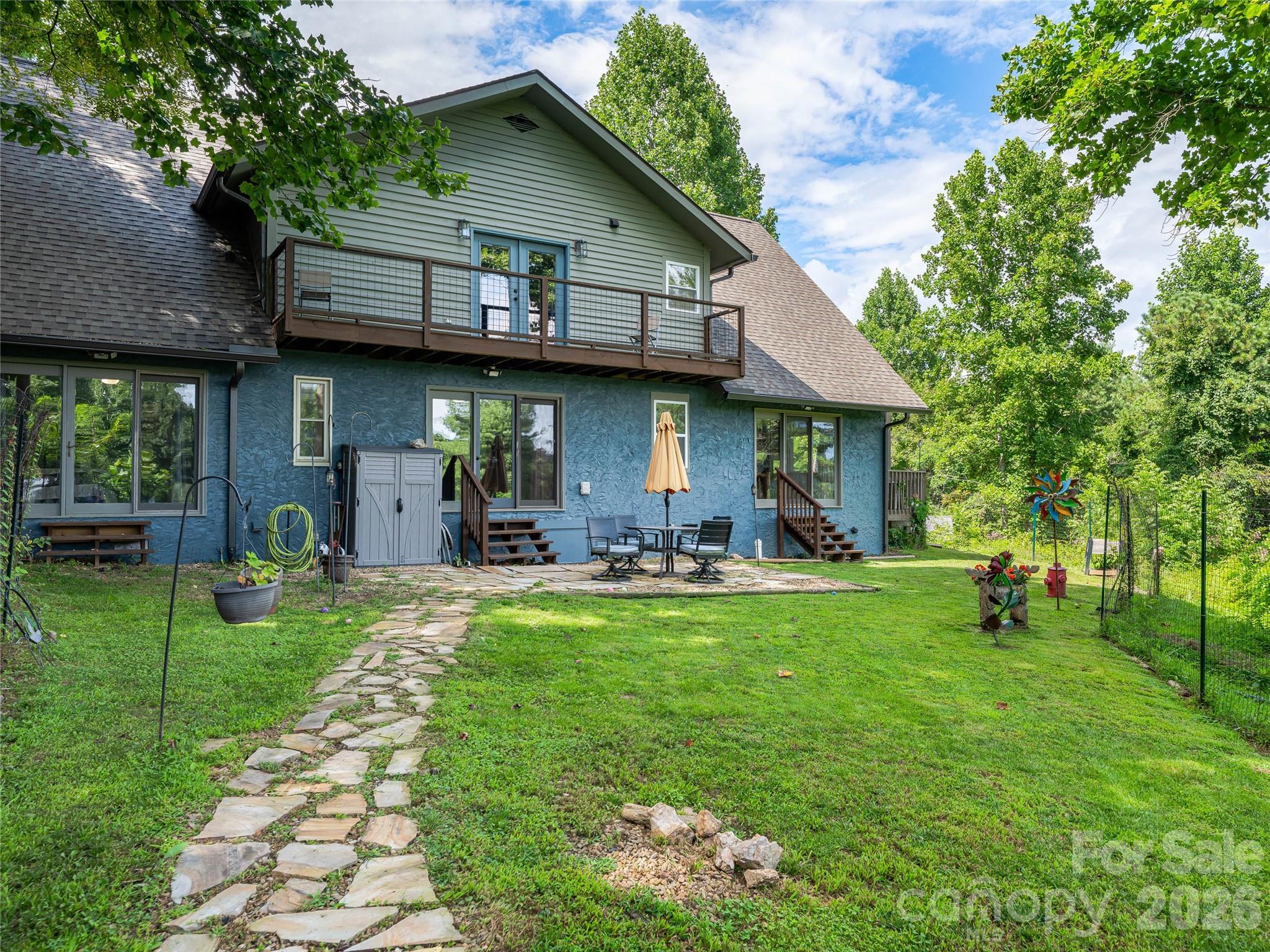 152 Worley Cove Road — Leicester