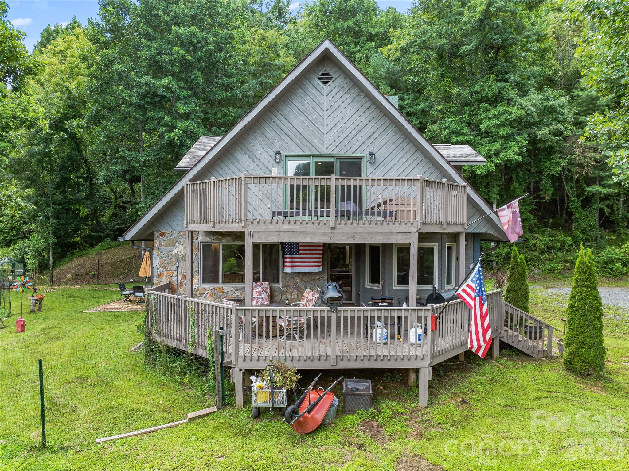 152 Worley Cove Road — Leicester