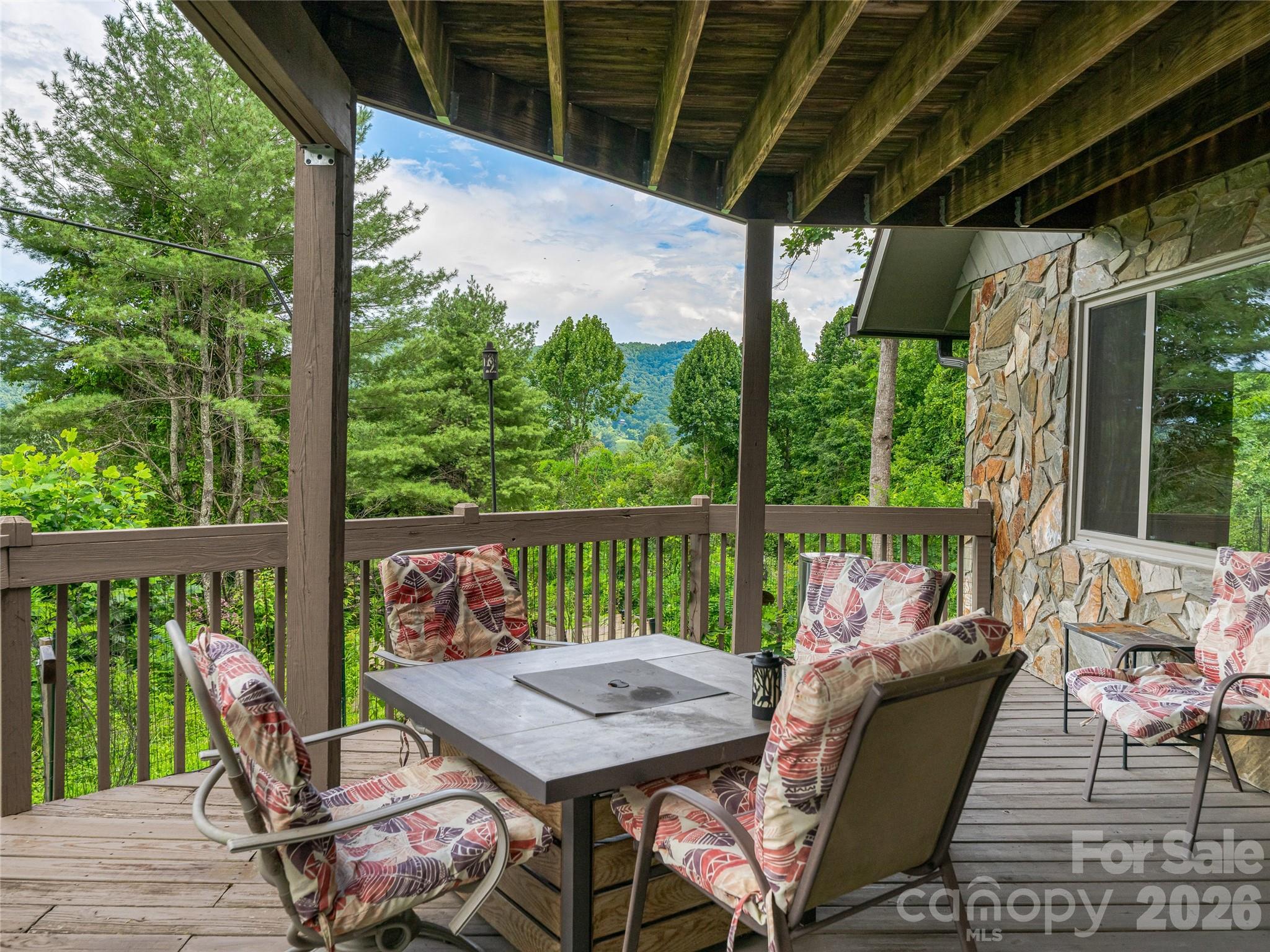 152 Worley Cove Road — Leicester