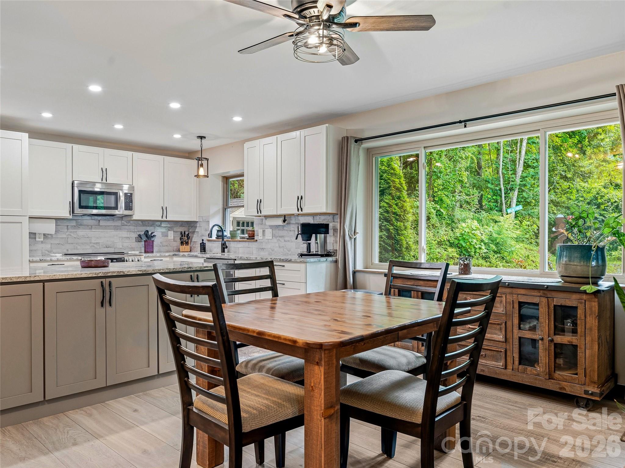 152 Worley Cove Road — Leicester