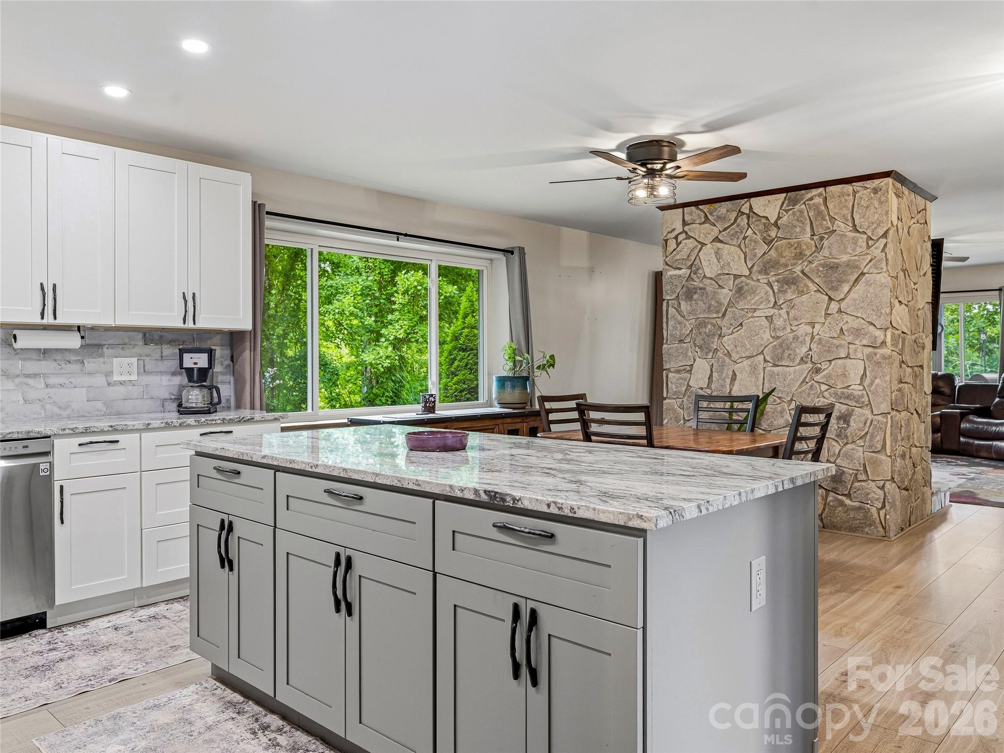 152 Worley Cove Road — Leicester